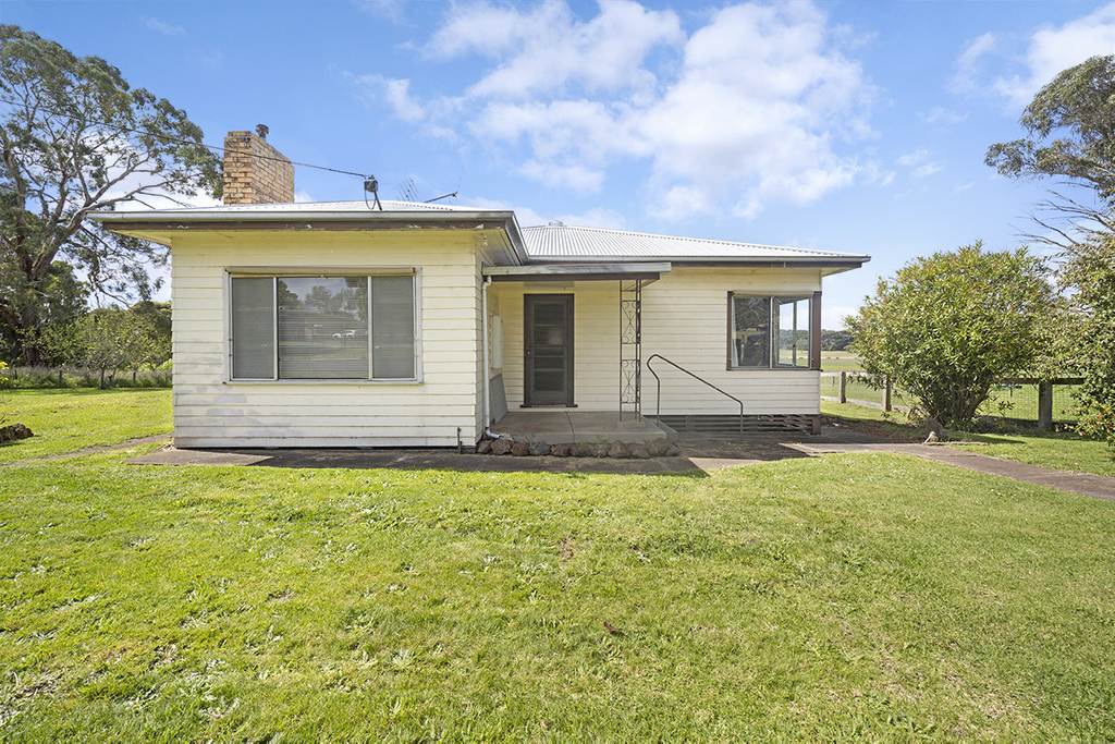 48 Russell Street, Macarthur VIC 3286