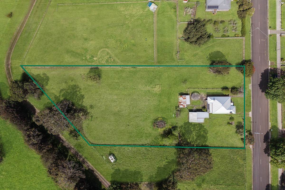 48 Russell Street, Macarthur For Sale by Farmbuy.com - image 13