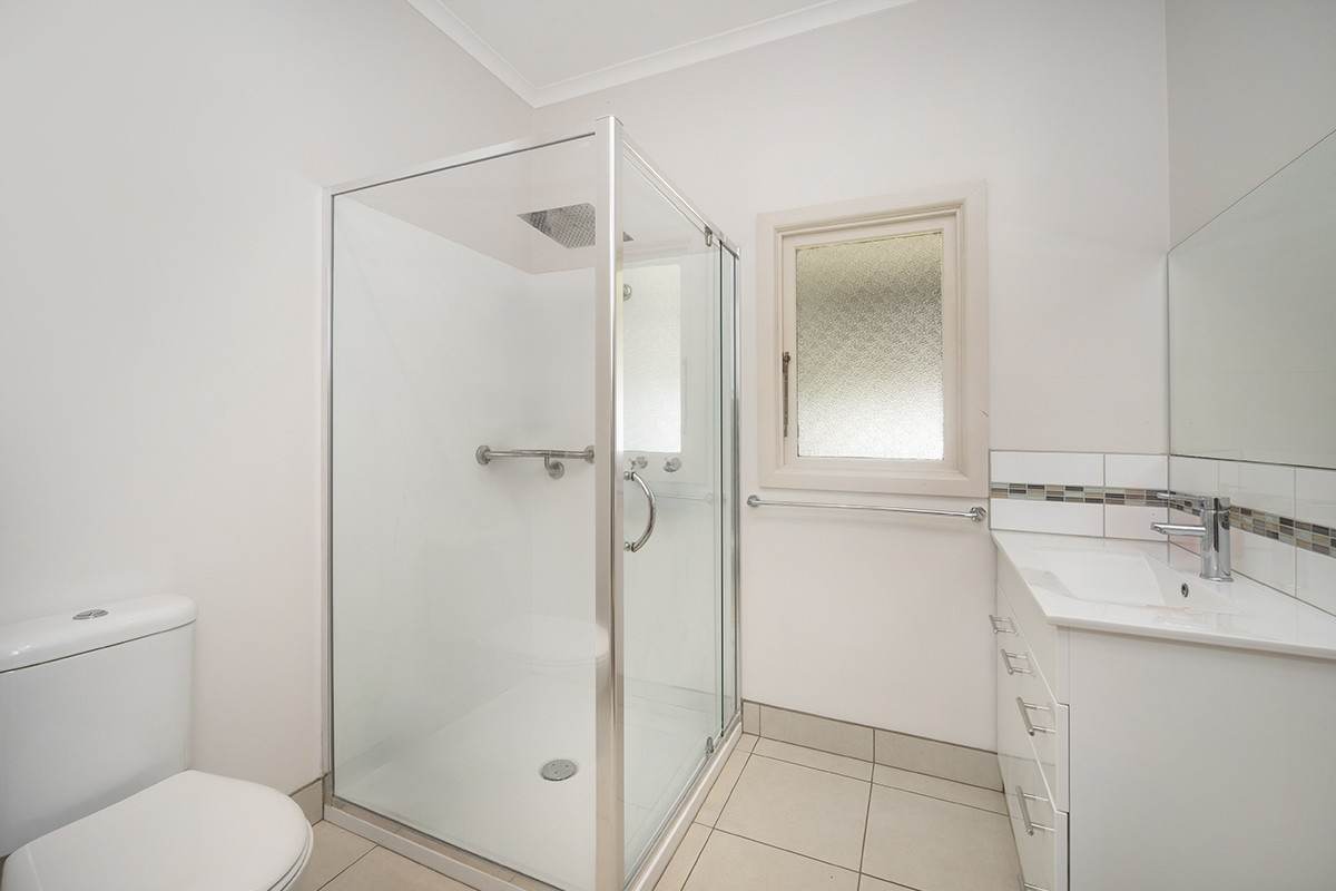 48 Russell Street, Macarthur For Sale by Farmbuy.com - image 9