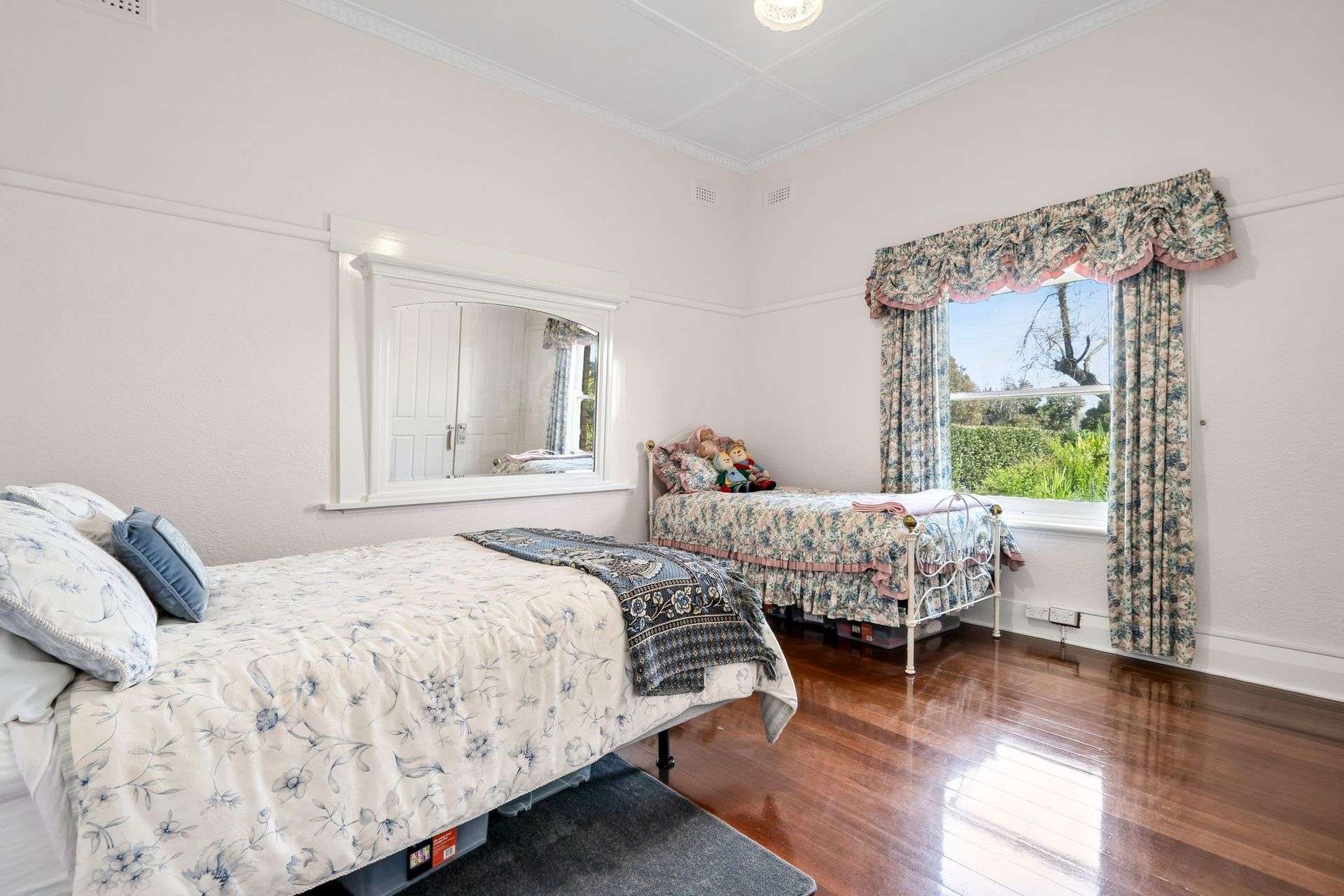416 Mortlake-Ararat Road, Mortlake For Sale by Farmbuy.com - image 11