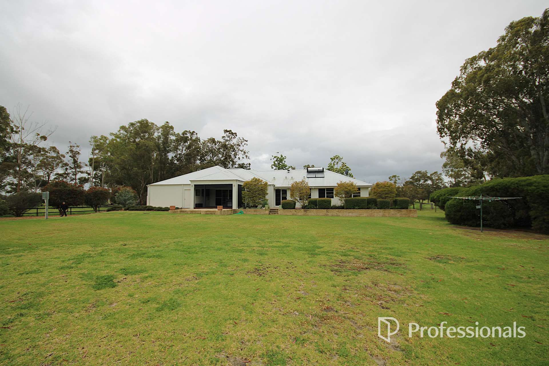 55 Panizza Road, Dardanup For Sale by Farmbuy.com - image 12