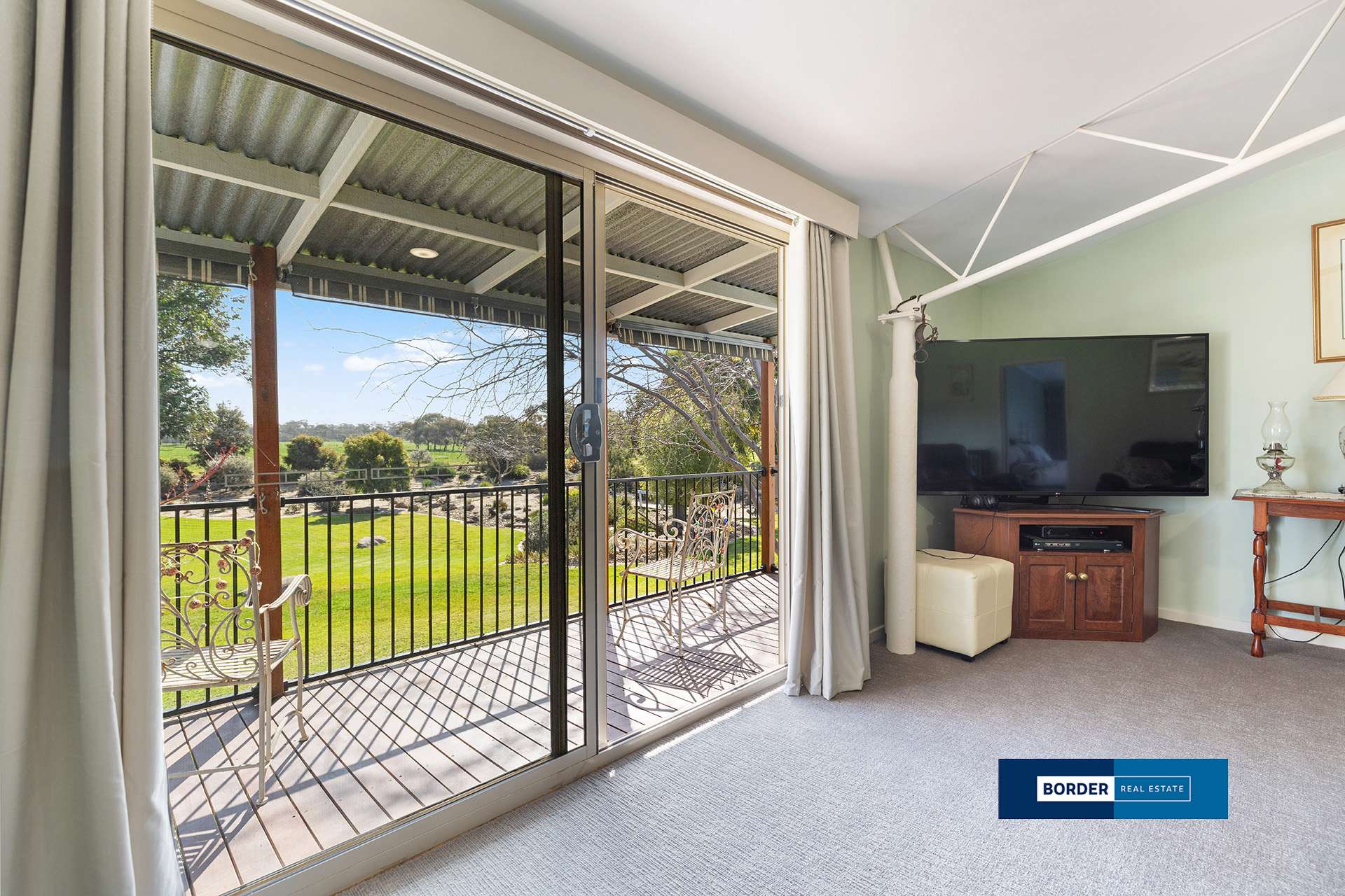 214 Old Deniliquin Road, Moama For Sale by Farmbuy.com - image 9