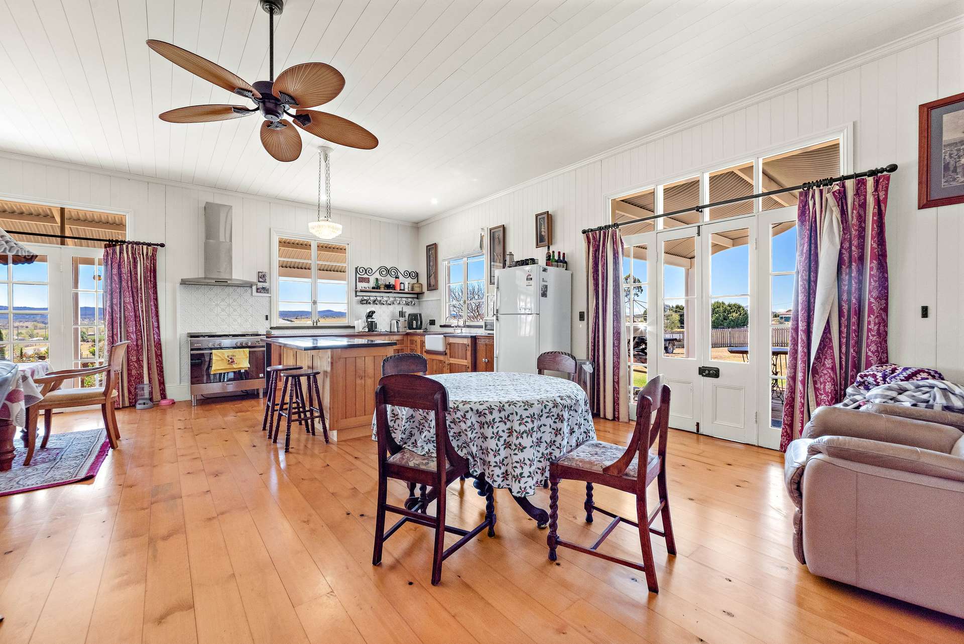 179 Wood Street, Tenterfield Auction by Farmbuy.com - image 8