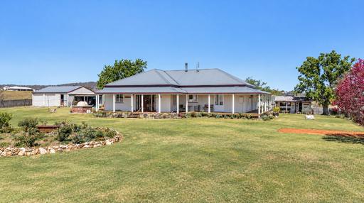 179 Wood Street, Tenterfield NSW 2372