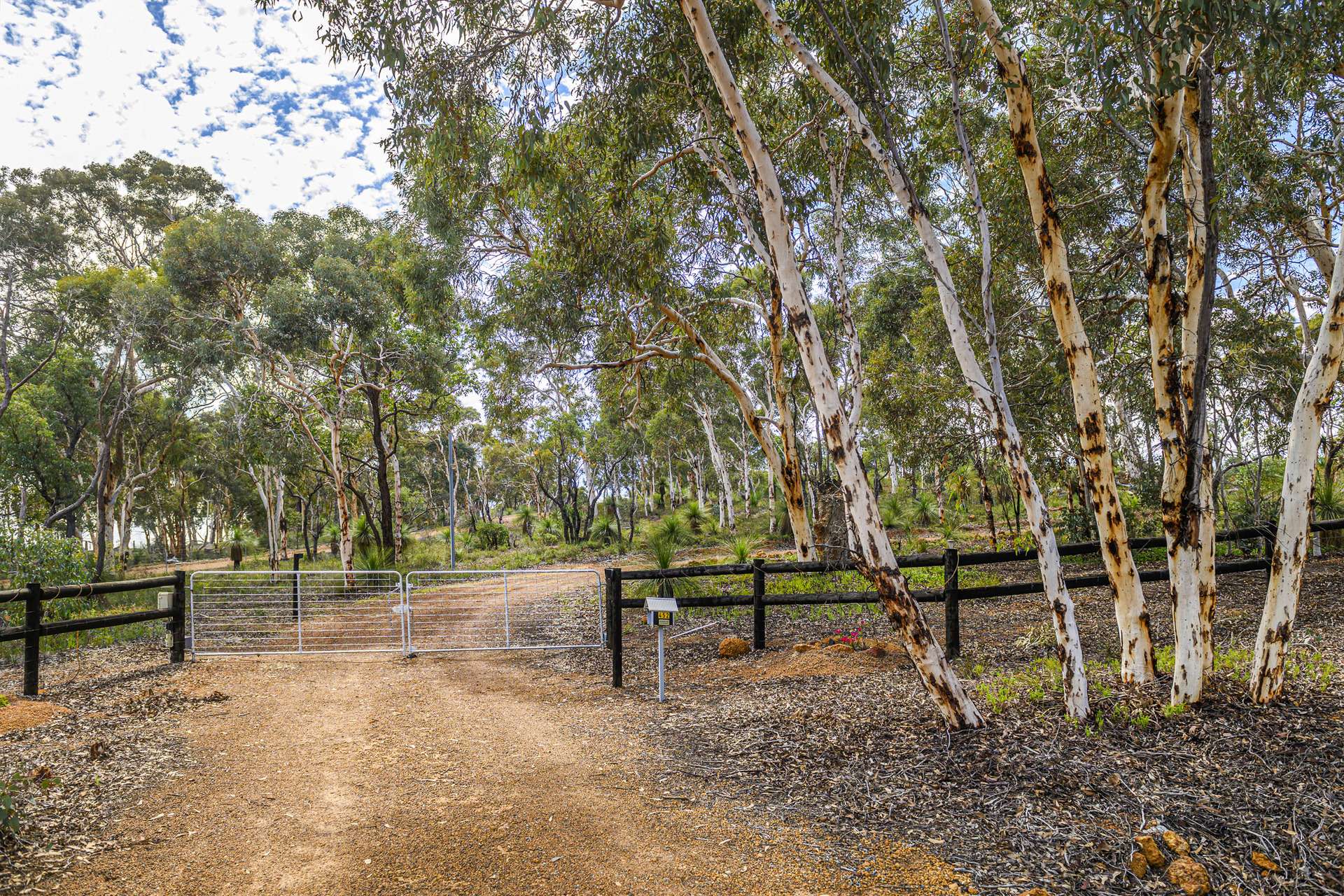 452 Powderbark Road, Lower Chittering For Sale by Farmbuy.com - image 30