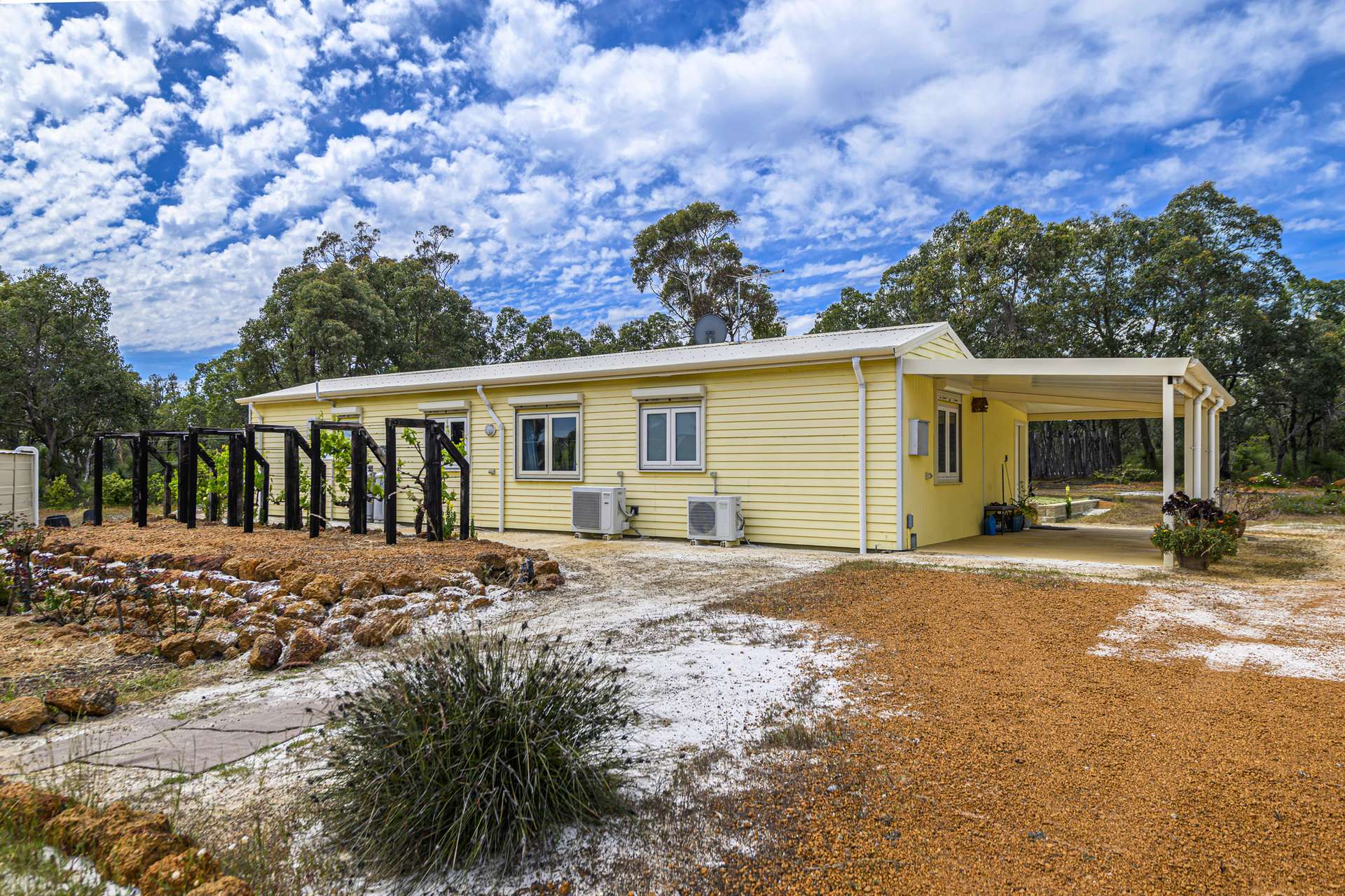 452 Powderbark Road, Lower Chittering For Sale by Farmbuy.com - image 2