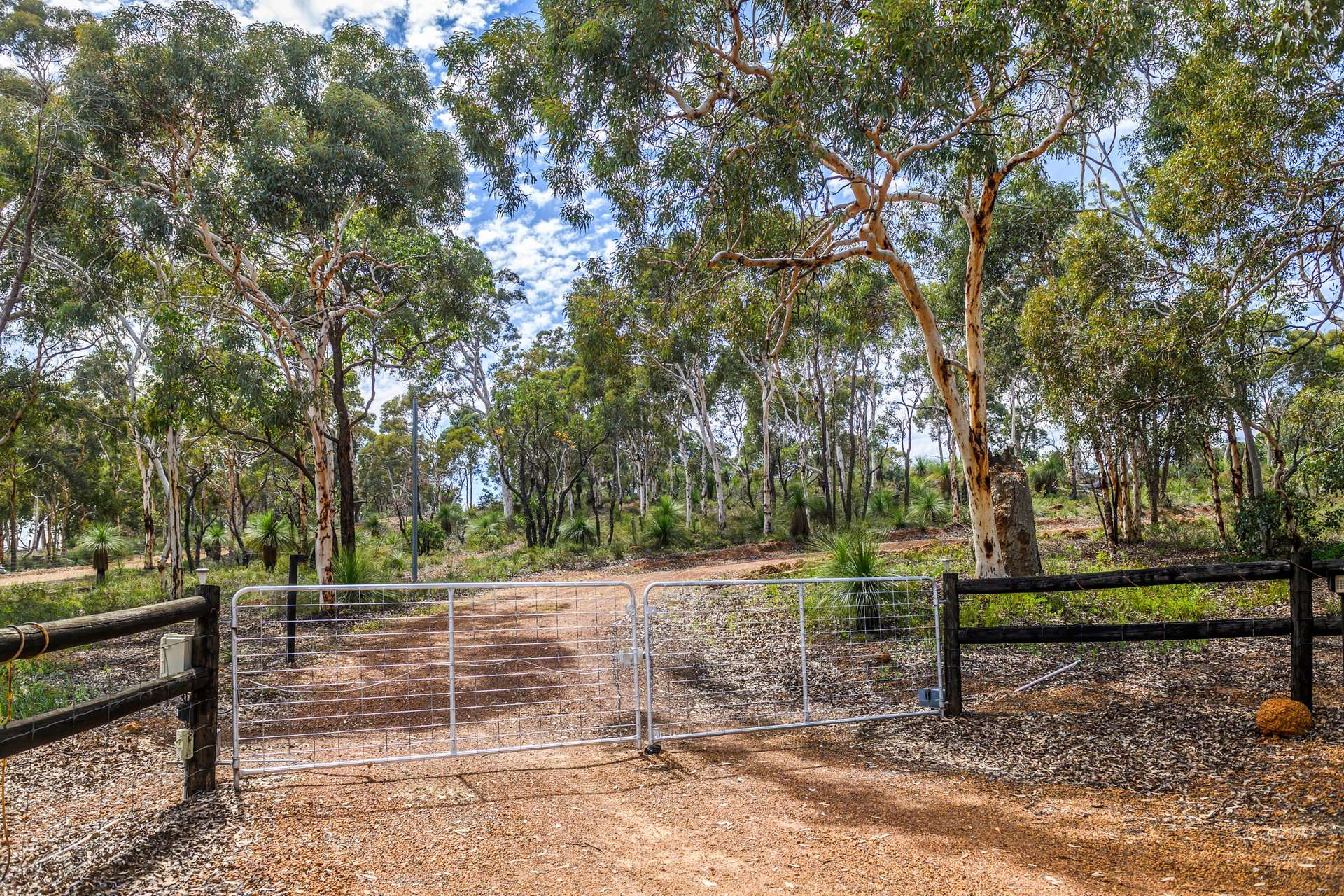 452 Powderbark Road, Lower Chittering For Sale by Farmbuy.com - image 20
