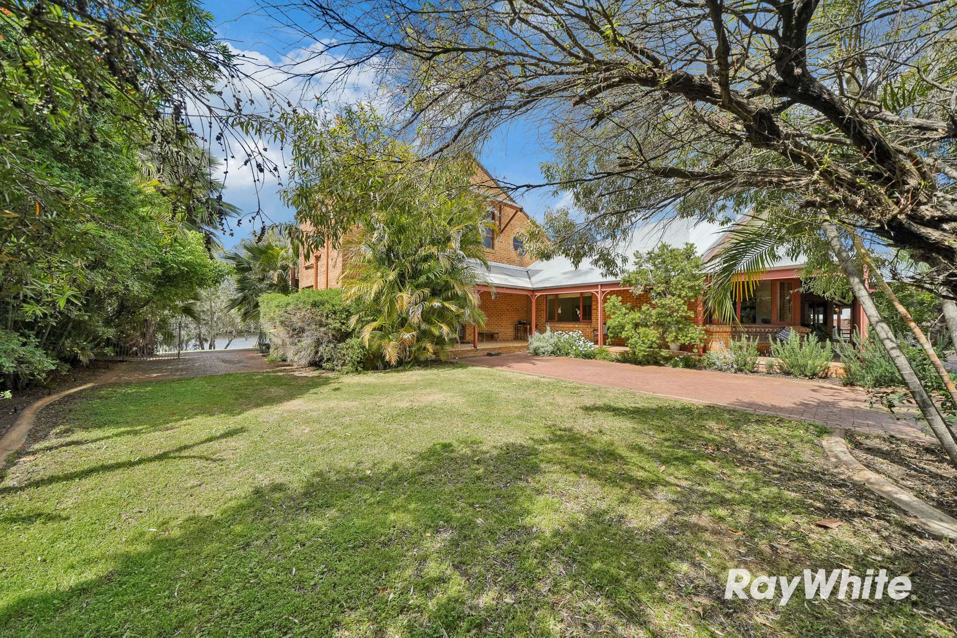167 West Road, Bassendean For Sale by Farmbuy.com - image 28