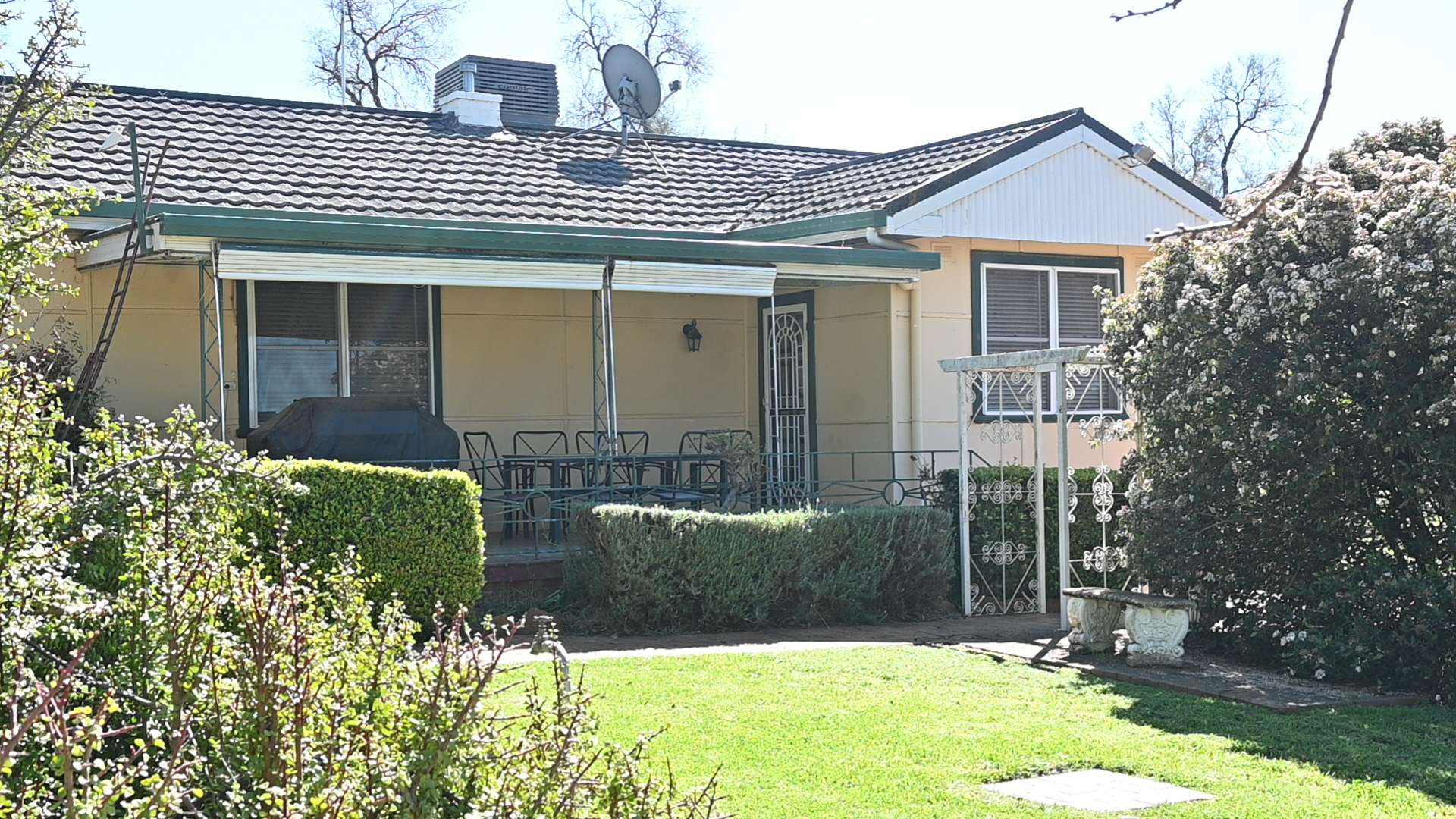 "Mirrabooka" 797 Eualdrie Road, Grenfell For Sale by Farmbuy.com - image 9