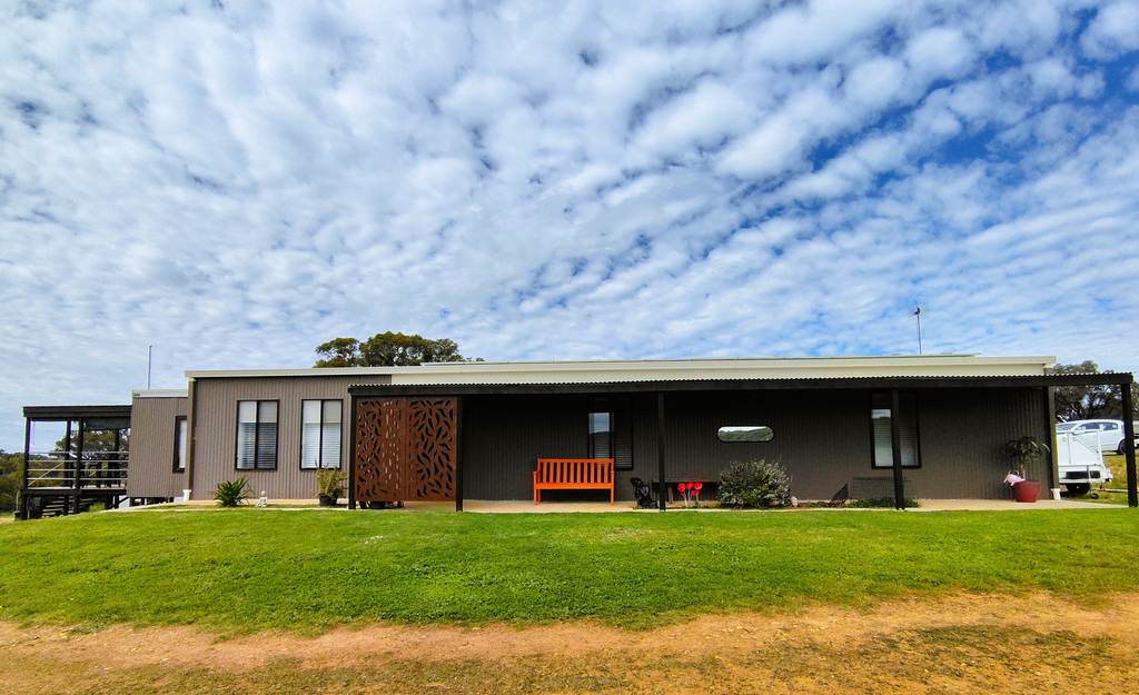 25 Simpson Drive, Grenfell NSW 2810