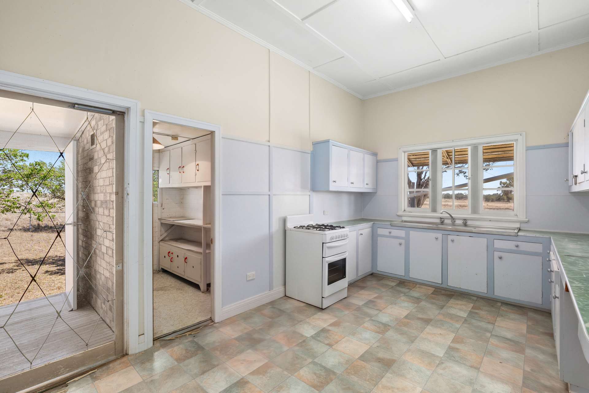 2403 Stanthorpe-Inglewood Road, Inglewood For Sale by Farmbuy.com - image 18