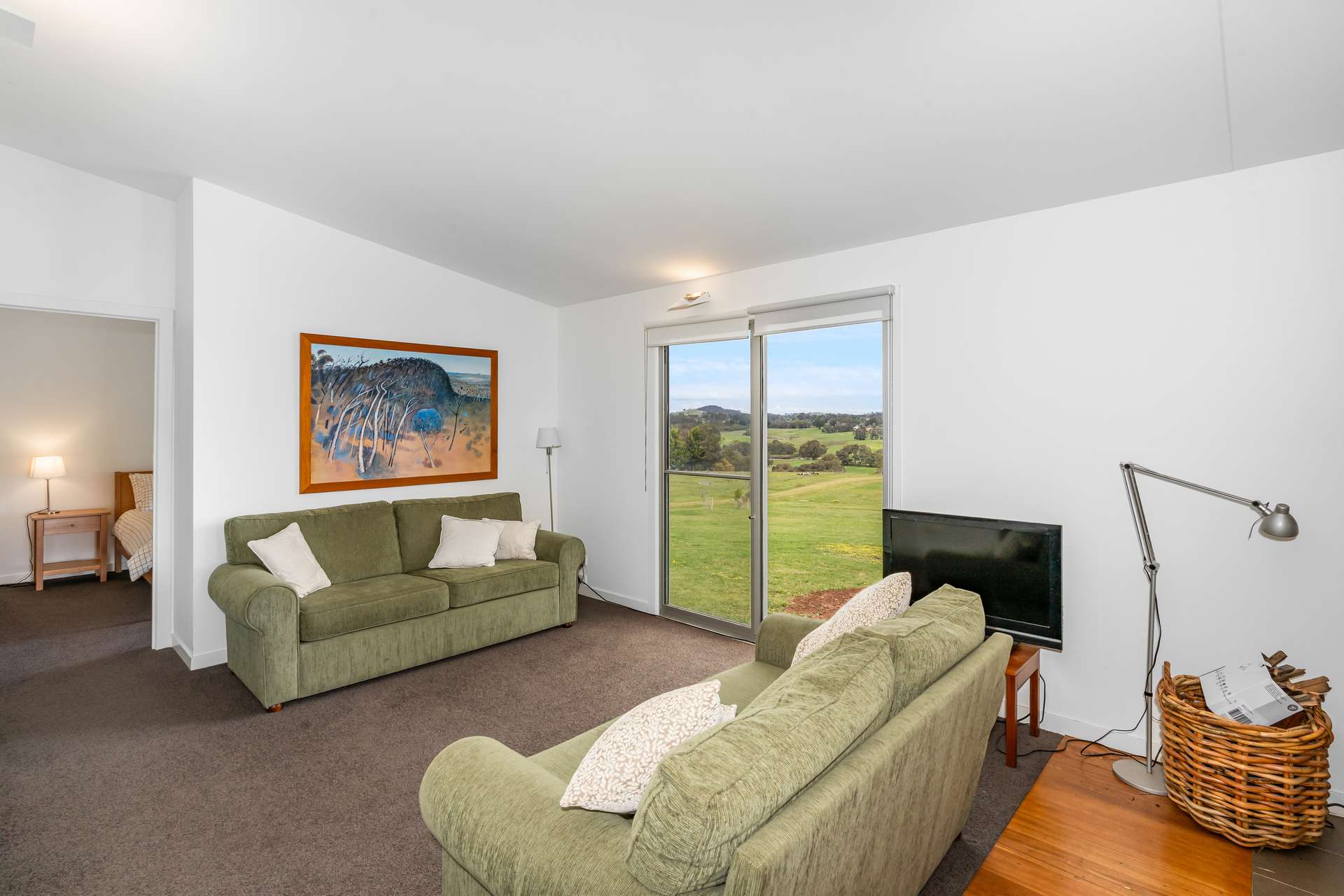 52 Armstrong Avenue, Strathbogie Auction by Farmbuy.com - image 11