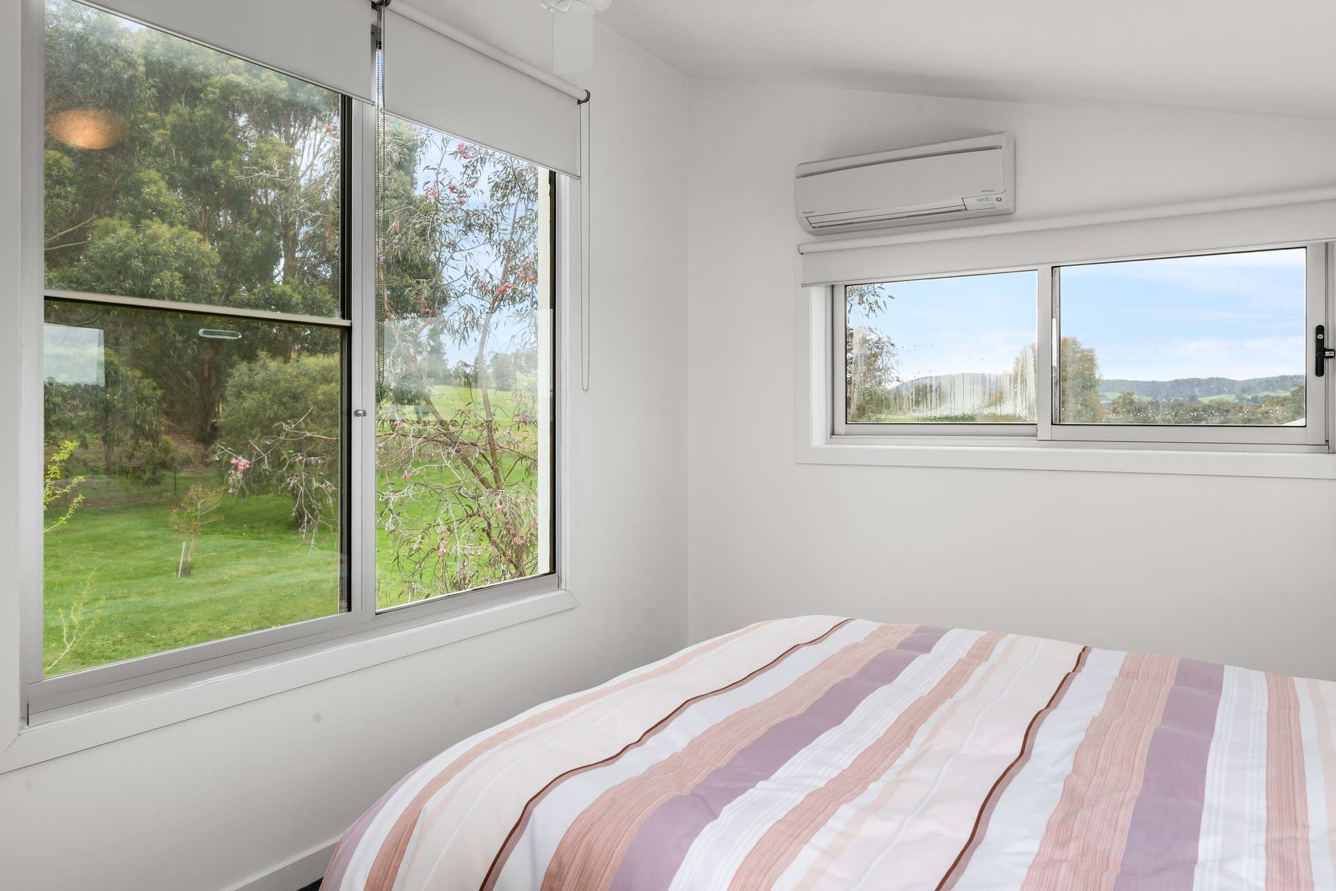 52 Armstrong Avenue, Strathbogie Auction by Farmbuy.com - image 16