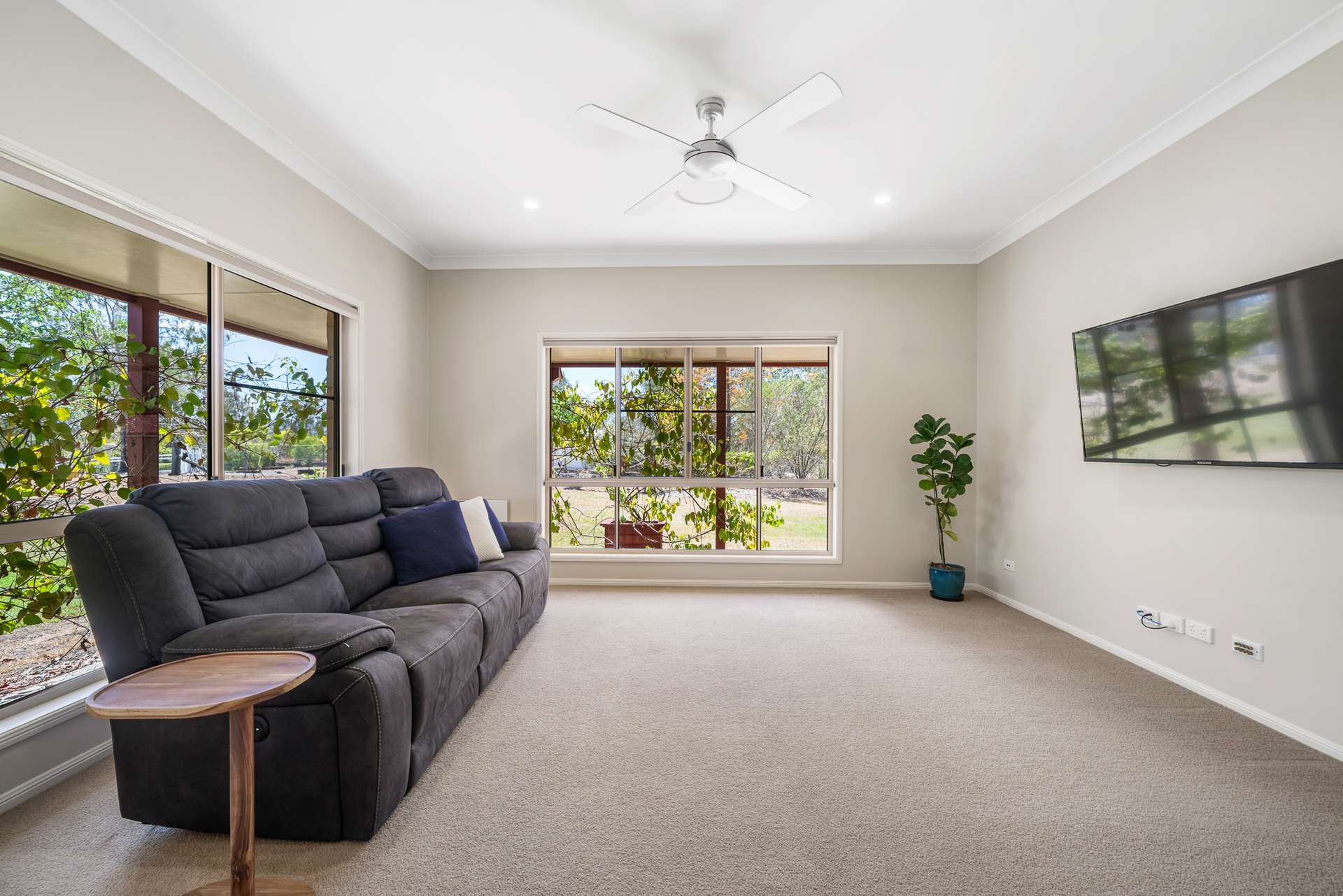 8 Jack Court, Murphys Creek For Sale by Farmbuy.com - image 11