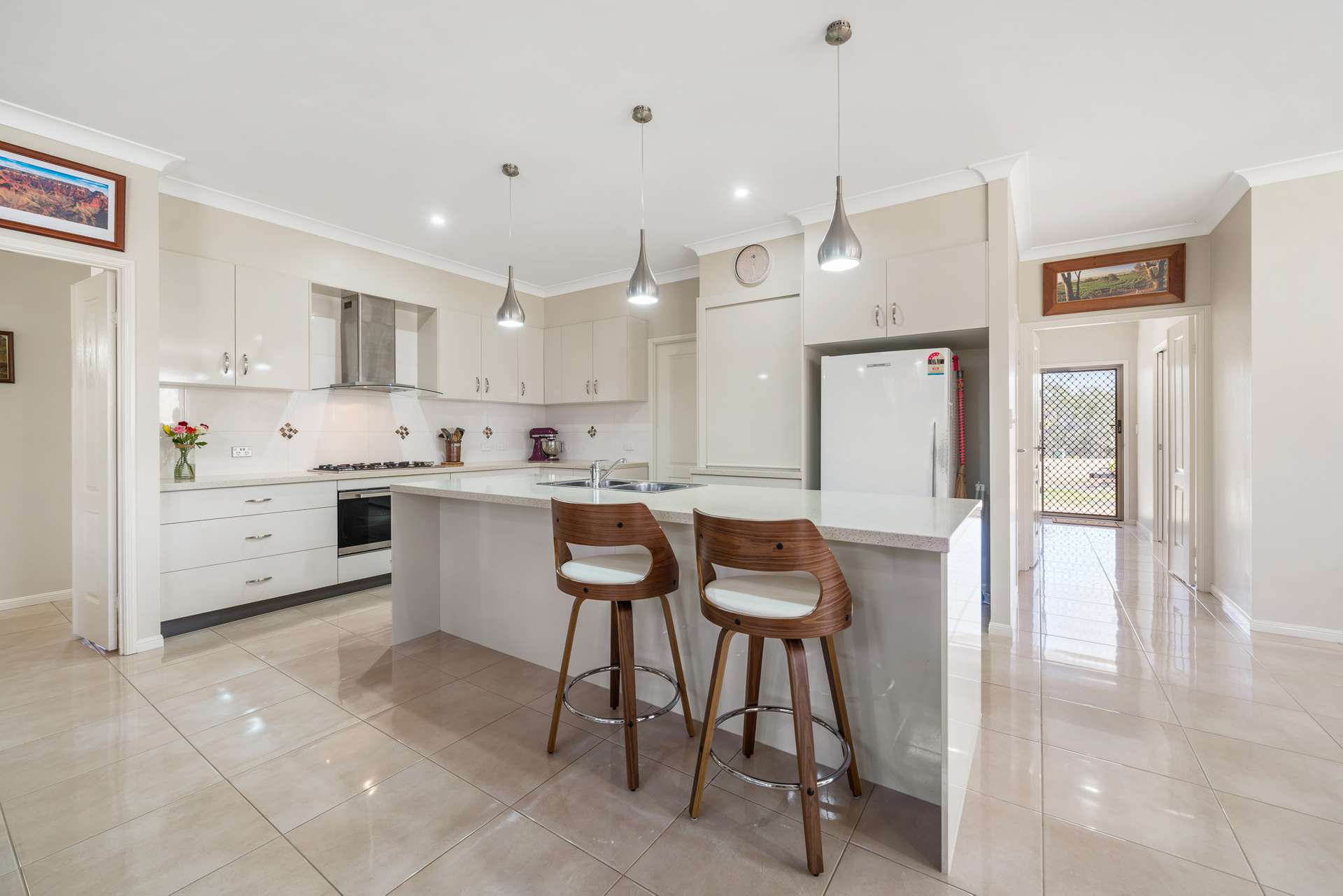 8 Jack Court, Murphys Creek For Sale by Farmbuy.com - image 4