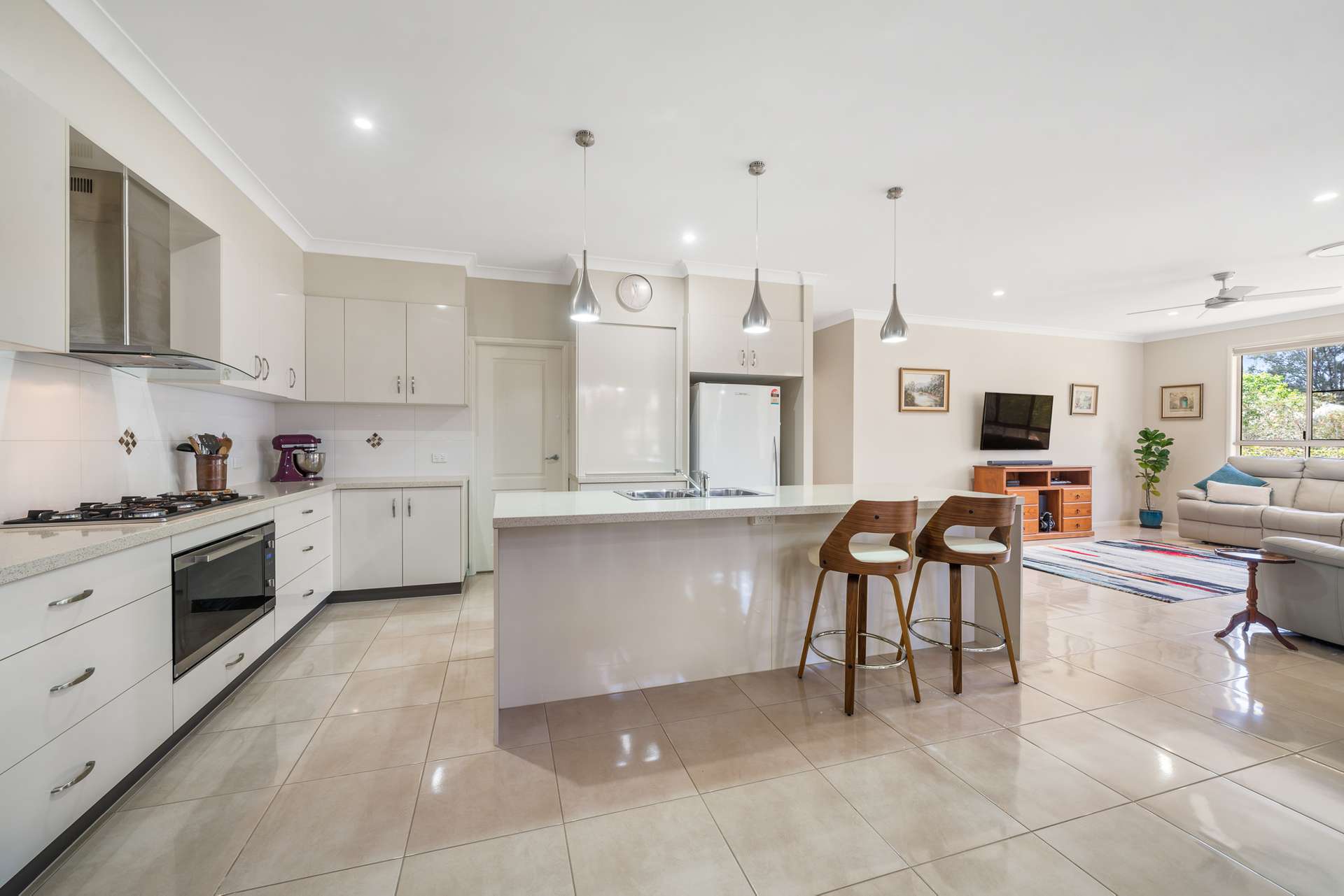 8 Jack Court, Murphys Creek For Sale by Farmbuy.com - image 6
