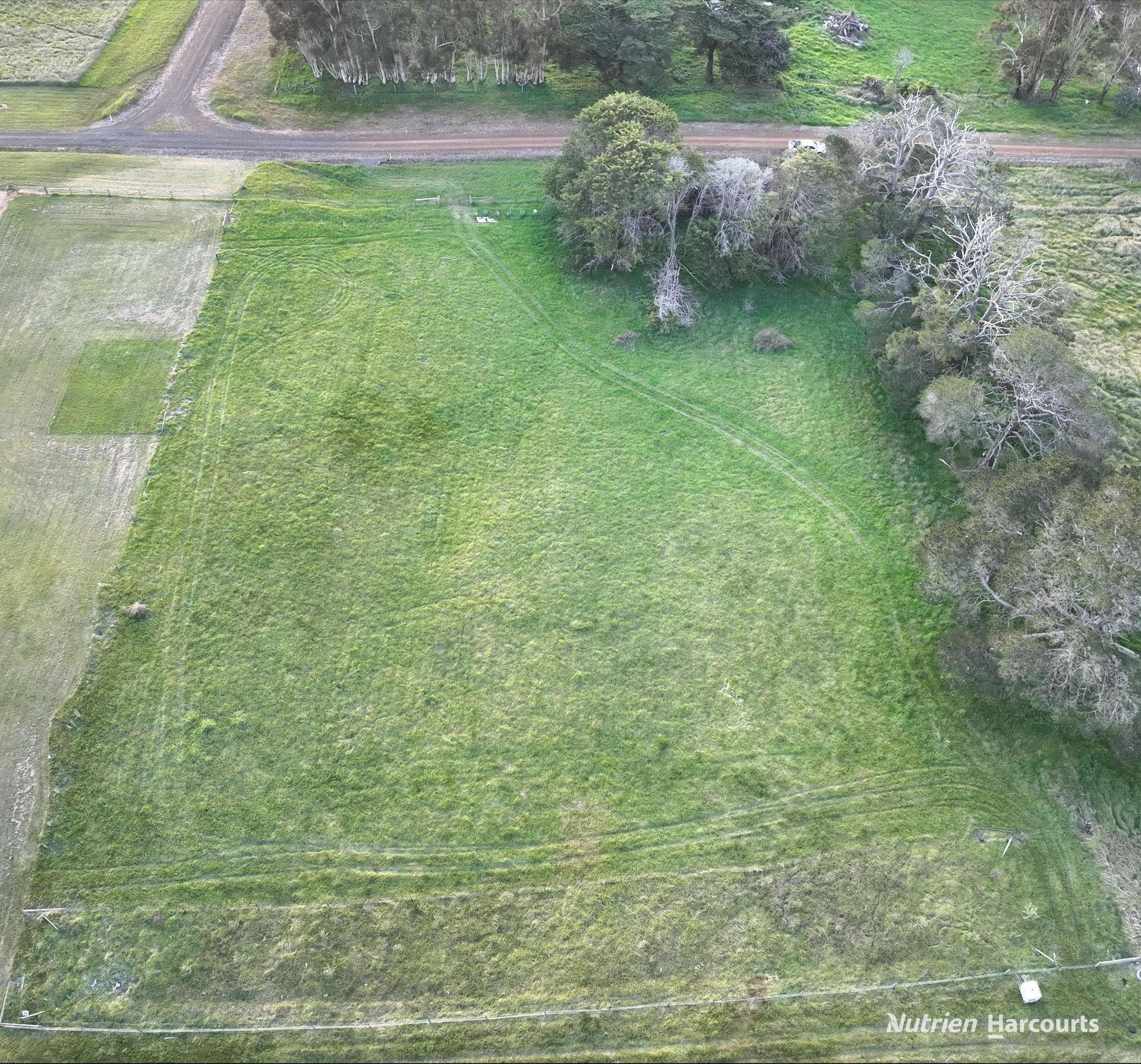 19 Sampeys Road, Chetwynd For Sale by Farmbuy.com - image 10
