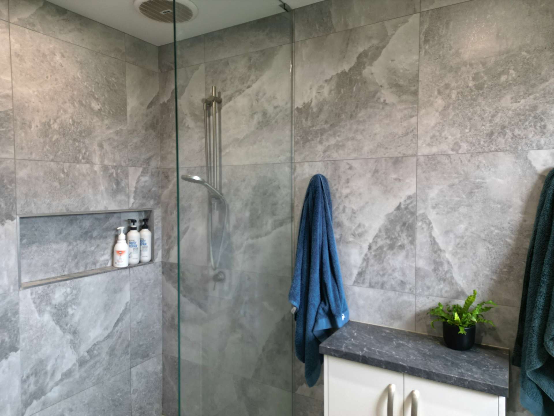 Bloomsbury For Sale by Farmbuy.com - image 22