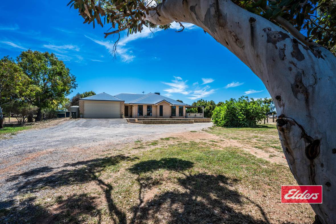 7 Horseshoe Court, Deepdale For Sale by Farmbuy.com - image 2