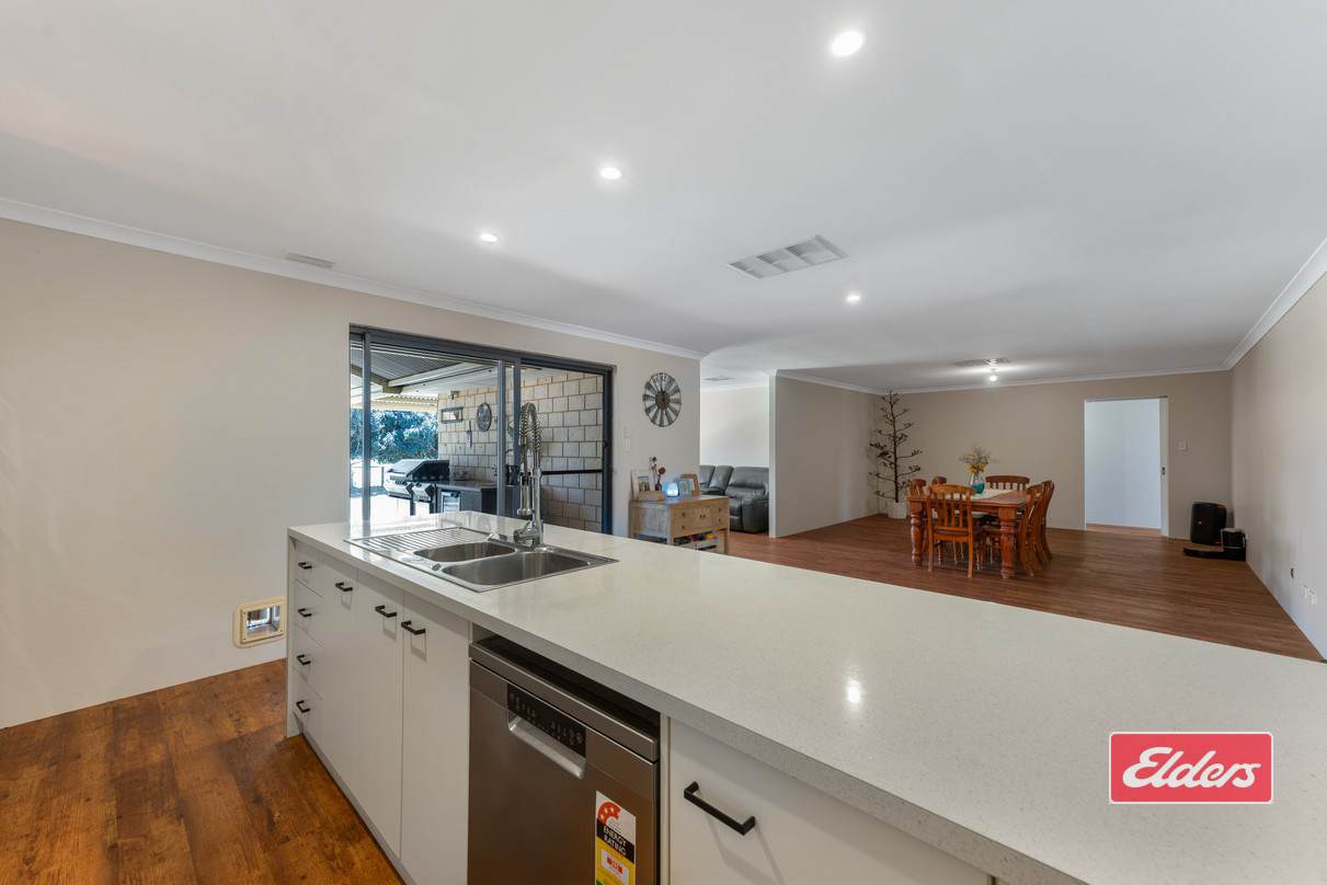 7 Horseshoe Court, Deepdale For Sale by Farmbuy.com - image 6