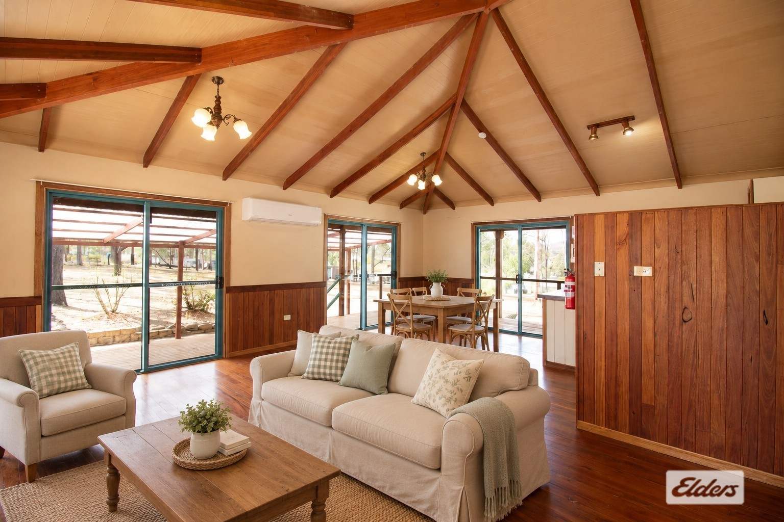 4 Natalie Court, Regency Downs For Sale by Farmbuy.com - image 3