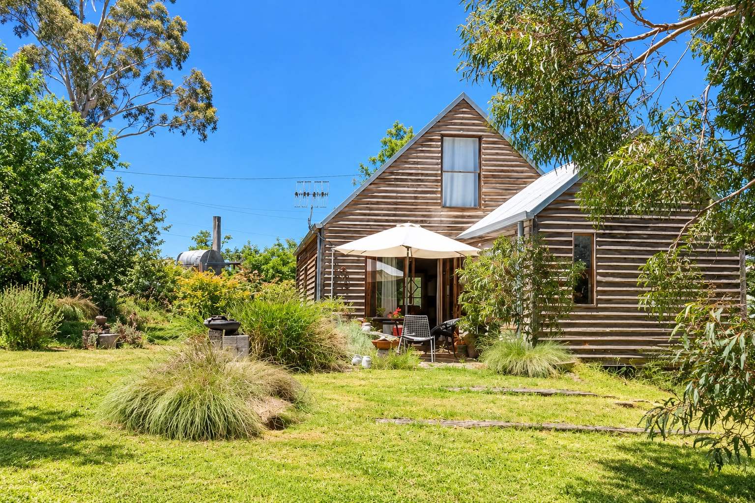 17-19 Elizabeth Avenue, Uralla For Sale by Farmbuy.com - image 3