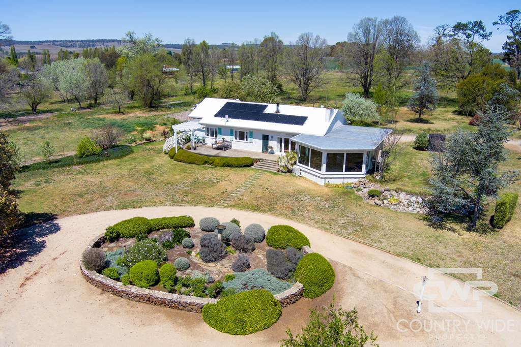 232 Red Range Road, Glen Innes NSW 2370