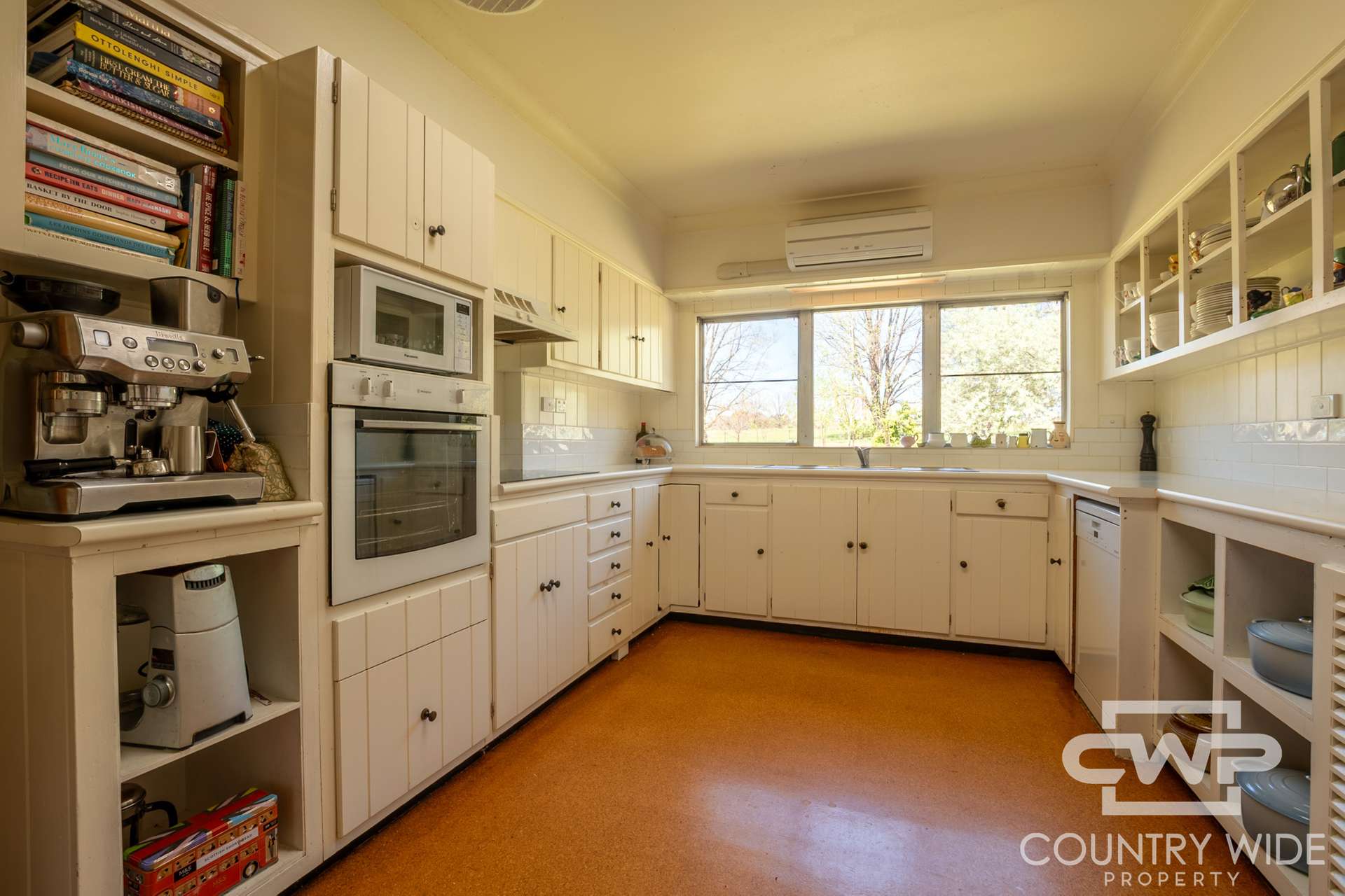 232 Red Range Road, Glen Innes For Sale by Farmbuy.com - image 9