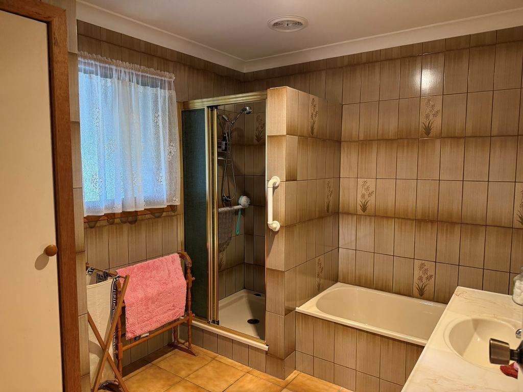 17 Minuti Lane, Amiens For Sale by Farmbuy.com - image 18