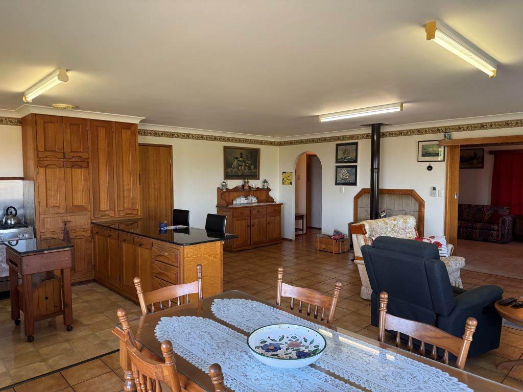 17 Minuti Lane, Amiens For Sale by Farmbuy.com - image 11