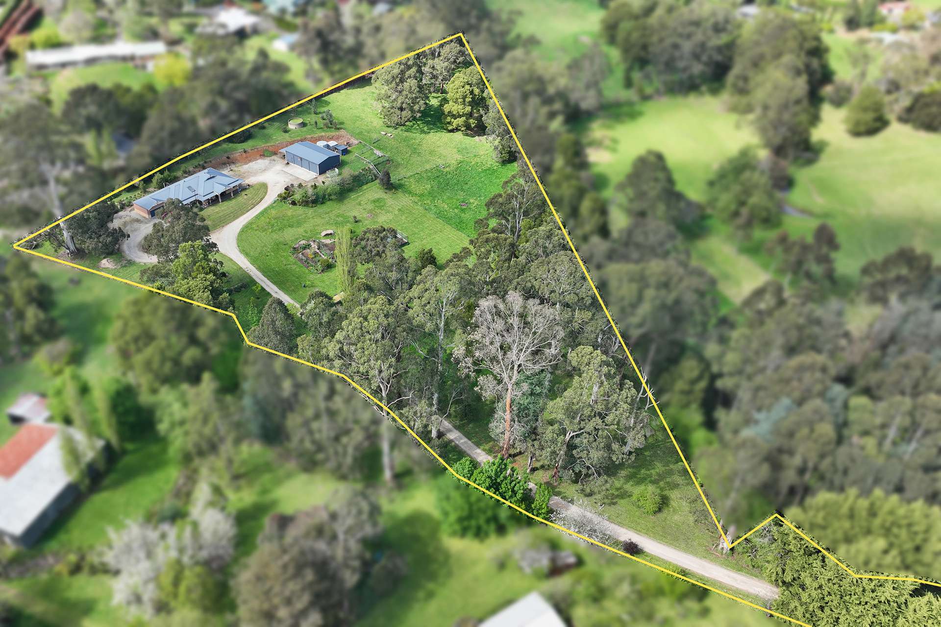 12A Pine Grove, Warragul For Sale by Farmbuy.com - image 28