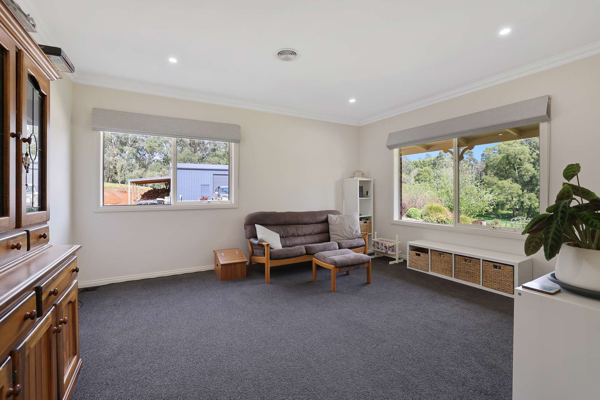 12A Pine Grove, Warragul For Sale by Farmbuy.com - image 9