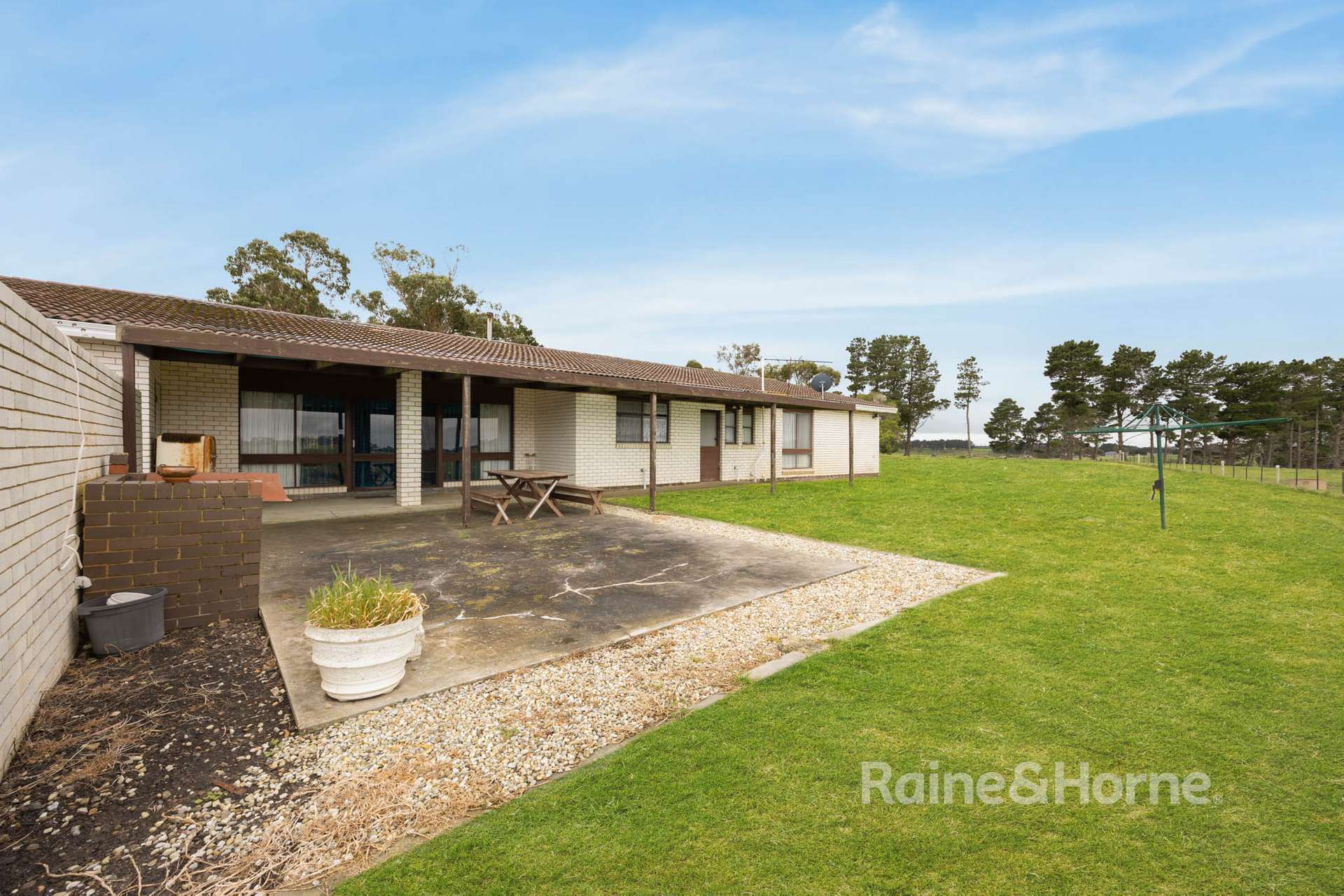 89 Kerrie Road, Riddells Creek For Sale by Farmbuy.com - image 18