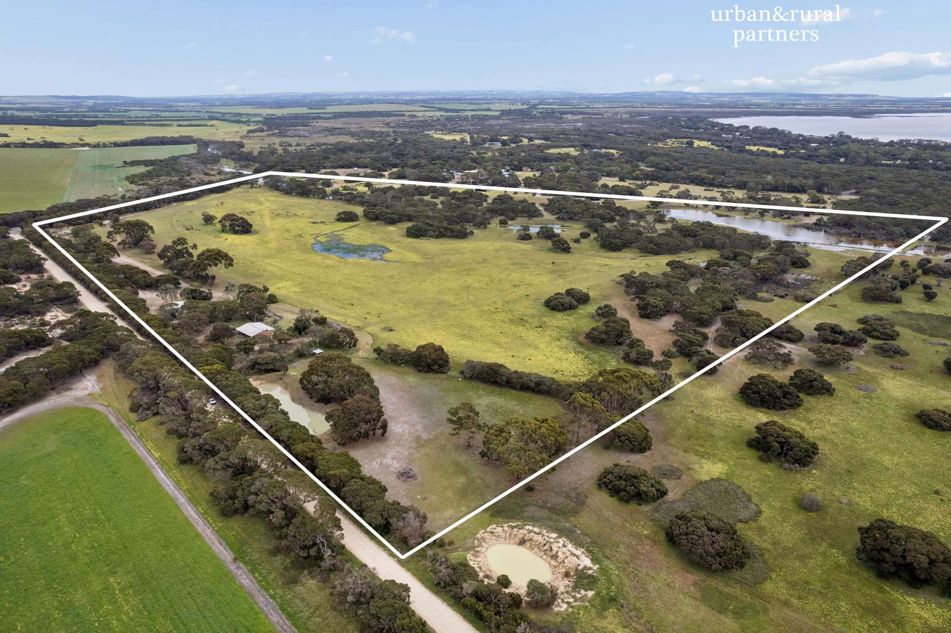 29 Min Oil Road, Nepean Bay For Sale by Farmbuy.com - image 2