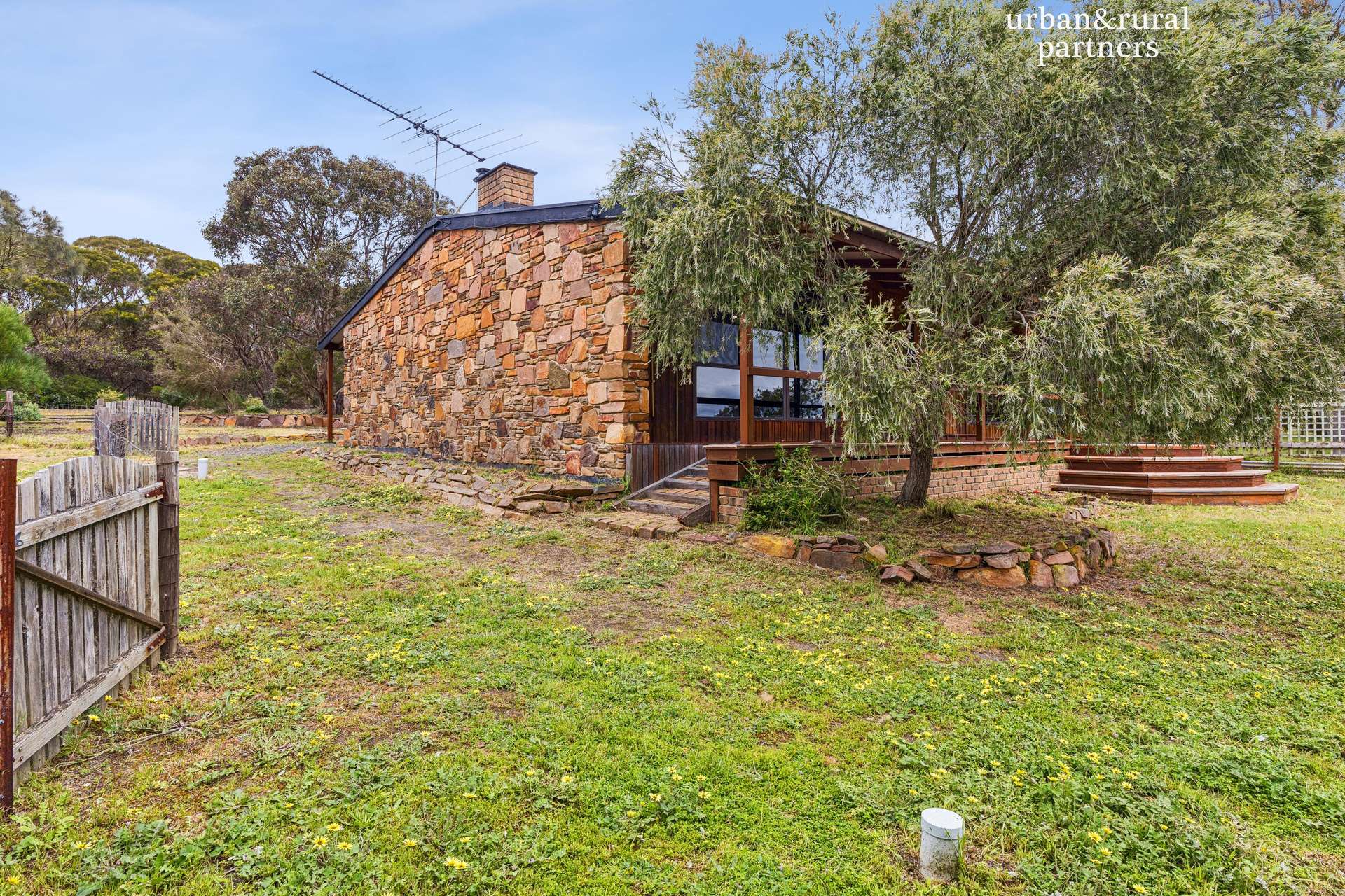 29 Min Oil Road, Nepean Bay For Sale by Farmbuy.com - image 11