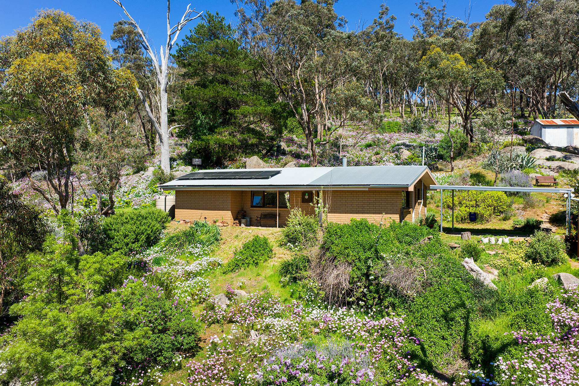 382 Specimen Gully Road, Faraday For Sale by Farmbuy.com - image 3