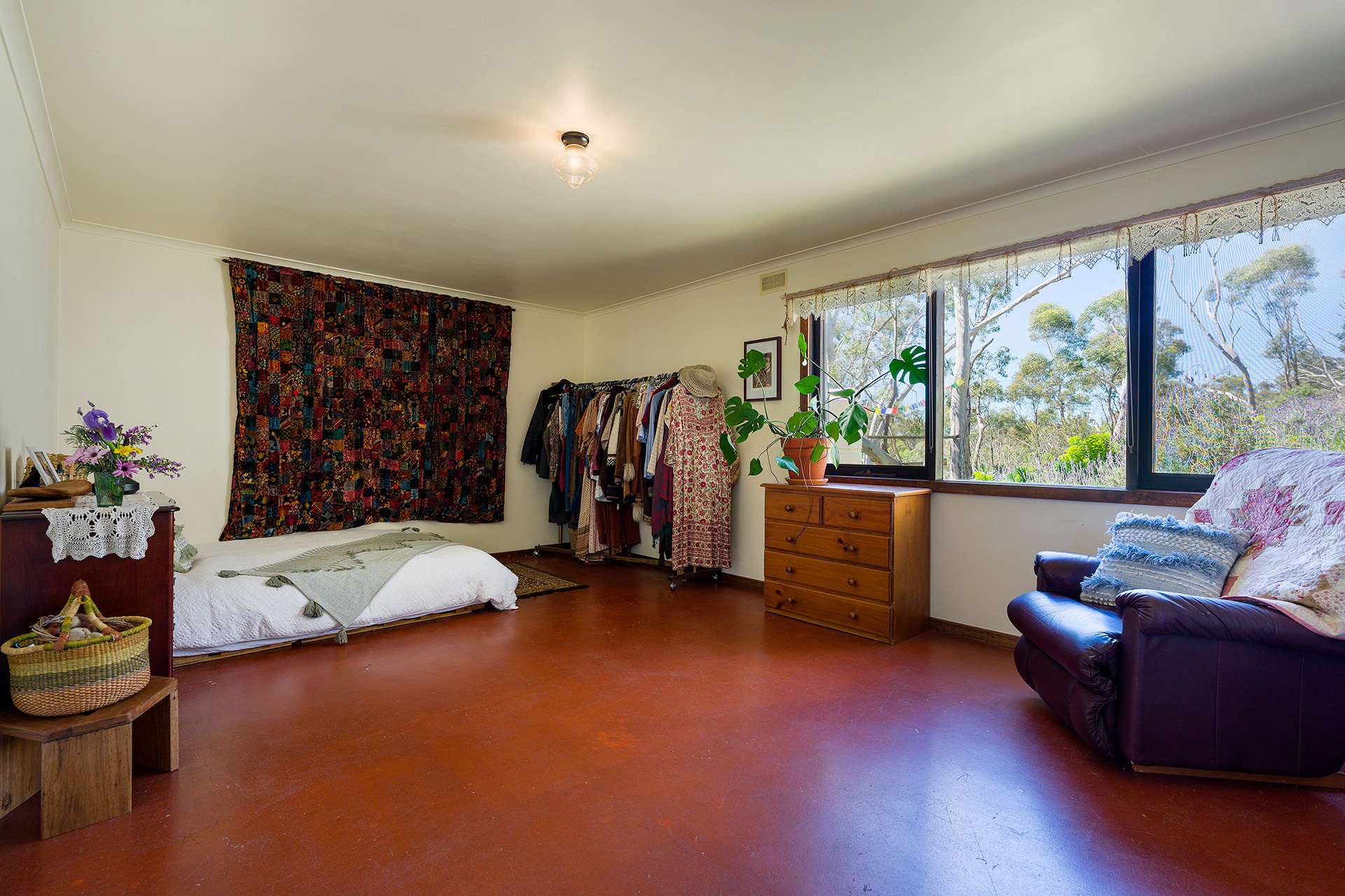 382 Specimen Gully Road, Faraday For Sale by Farmbuy.com - image 9