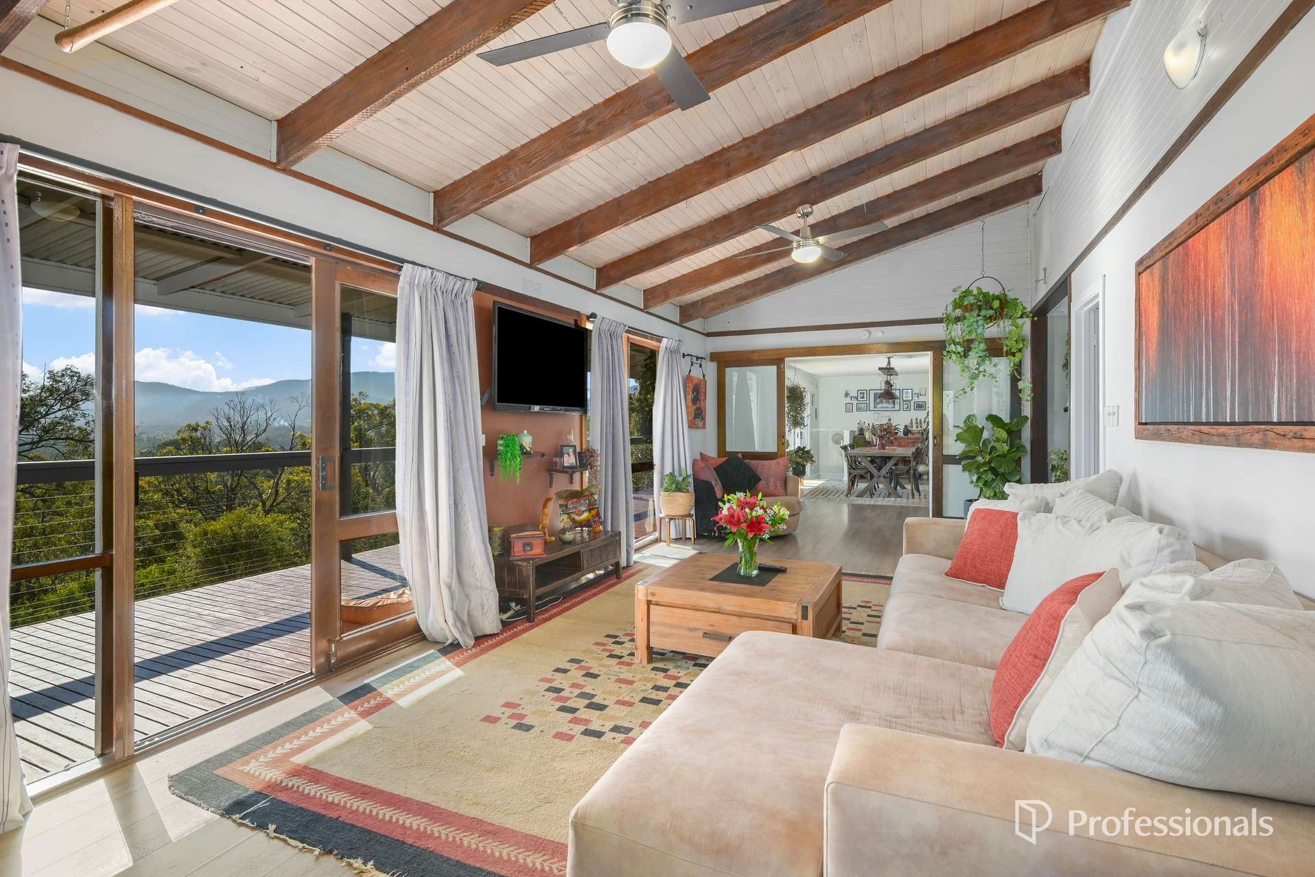25 Victoria Street, Launching Place For Sale by Farmbuy.com - image 4