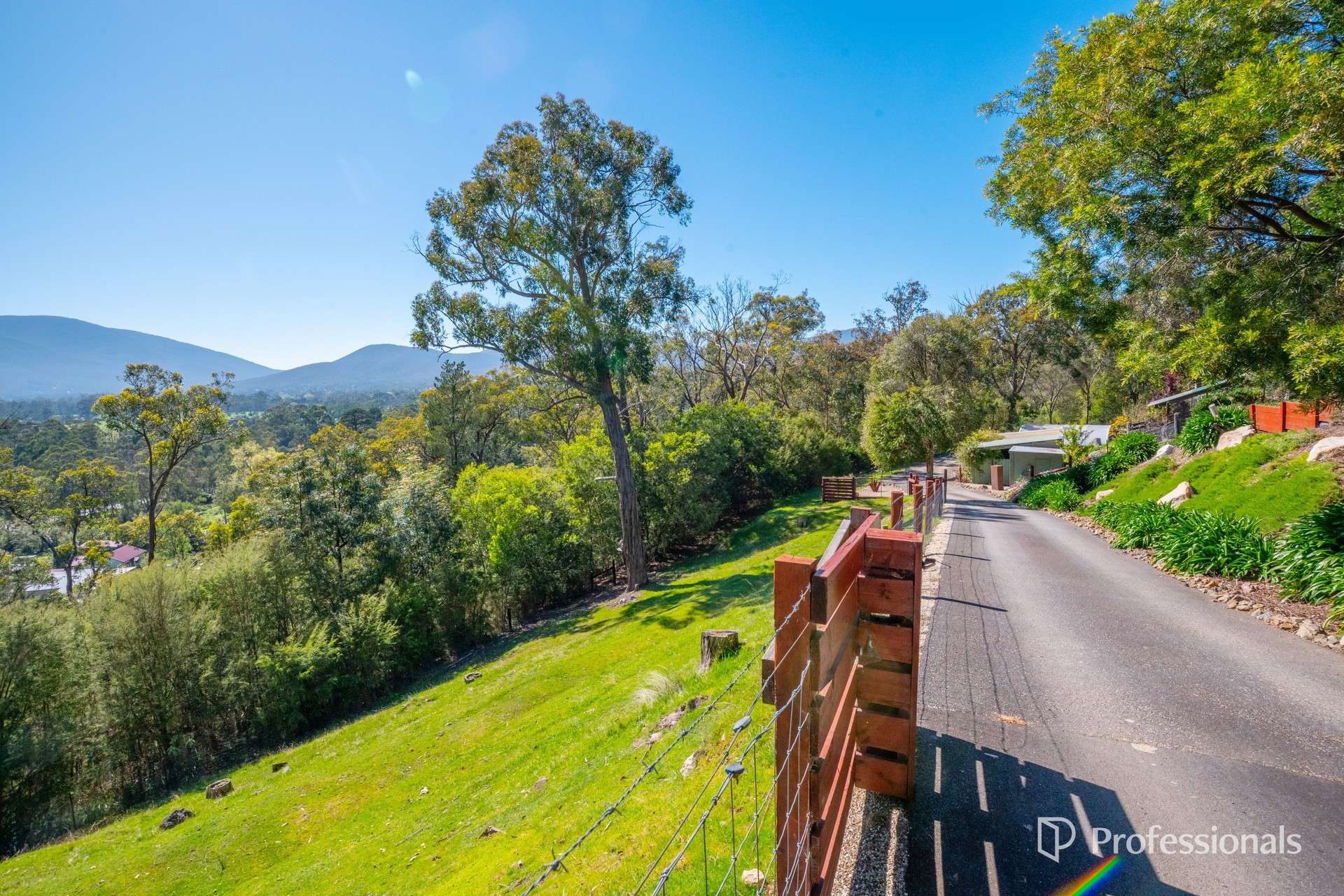 25 Victoria Street, Launching Place For Sale by Farmbuy.com - image 31