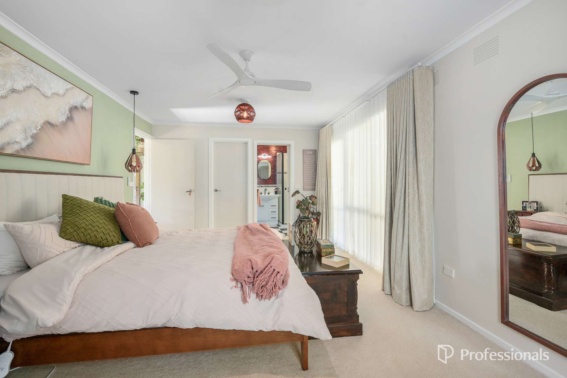 25 Victoria Street, Launching Place For Sale by Farmbuy.com - image 9