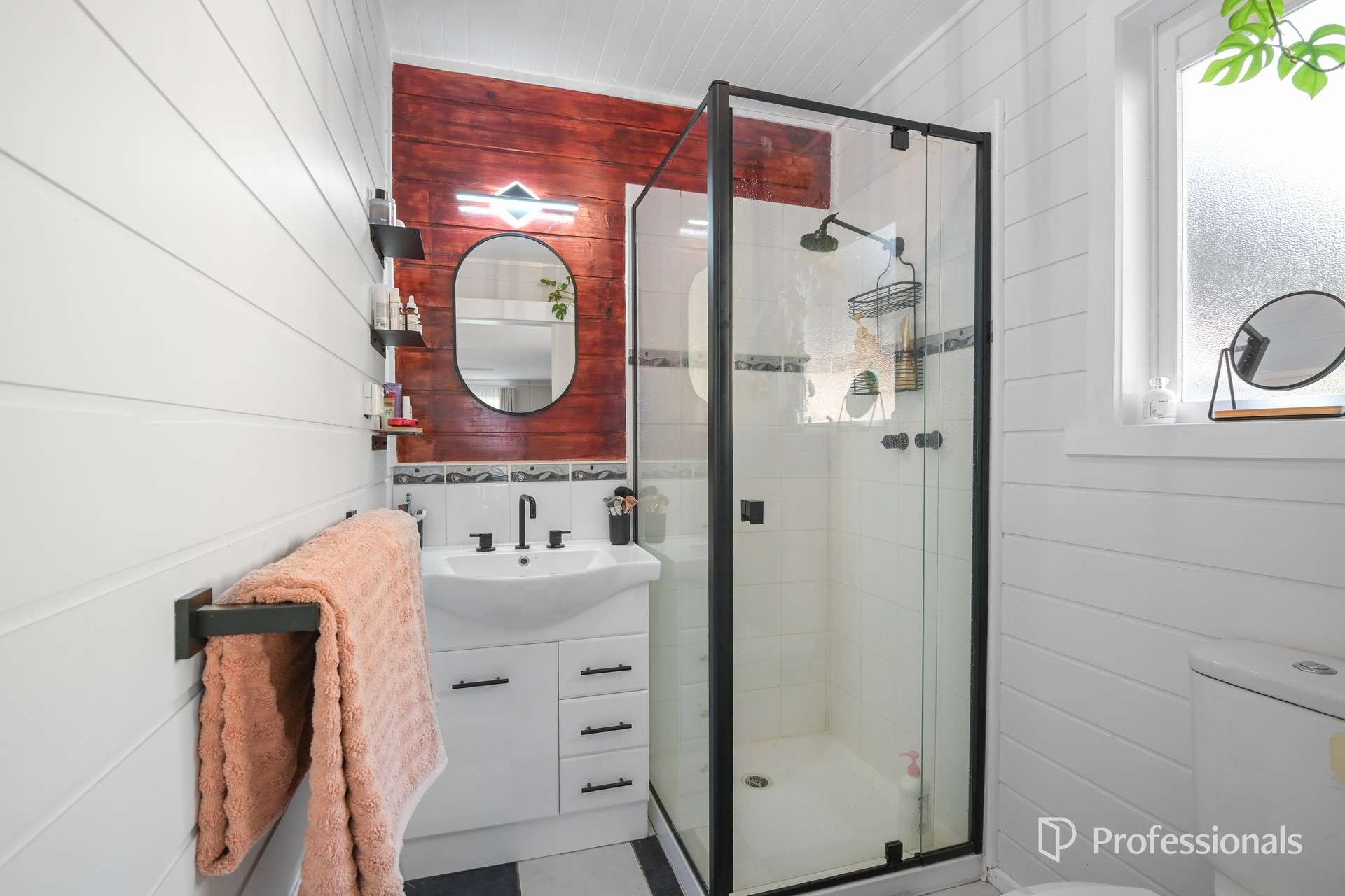 25 Victoria Street, Launching Place For Sale by Farmbuy.com - image 10