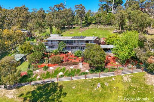 25 Victoria Street, Launching Place VIC 3139