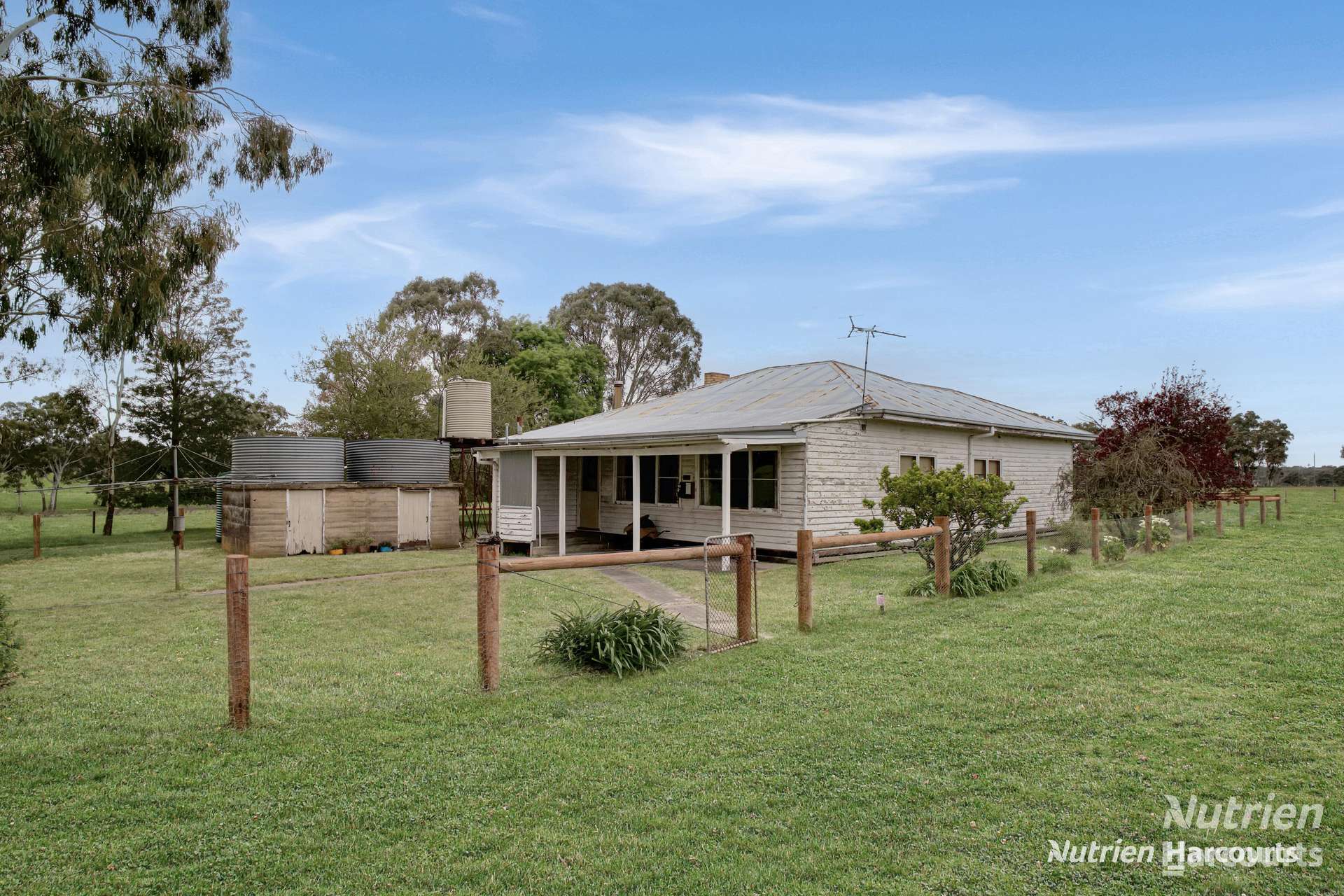 4685 Casterton - Apsley Road, Dergholm For Sale by Farmbuy.com - image 15