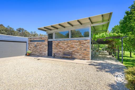 12 King Parrot Creek Road, Kerrisdale VIC 3660