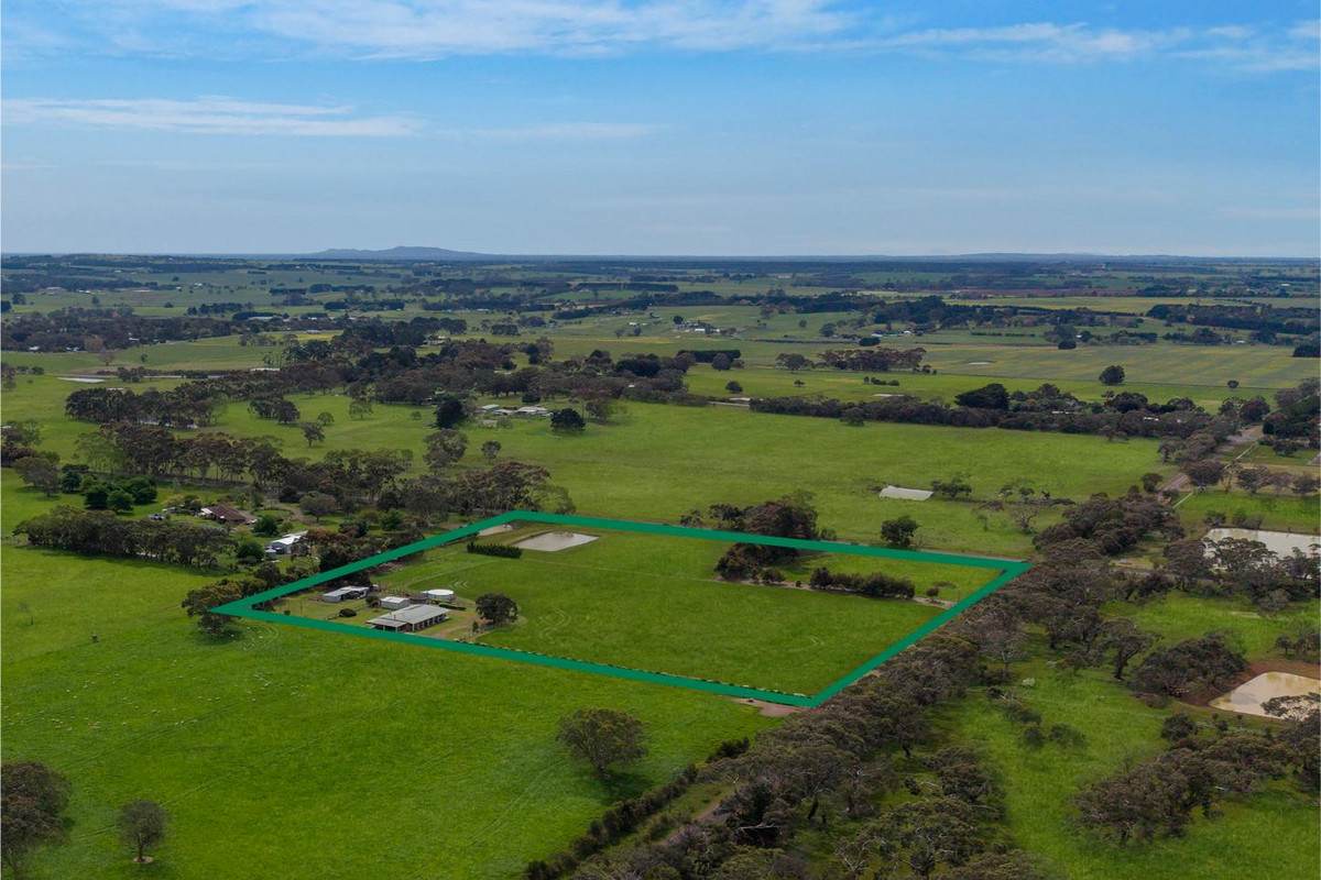 22 Thompsons Road, Hamilton For Sale by Farmbuy.com - image 31