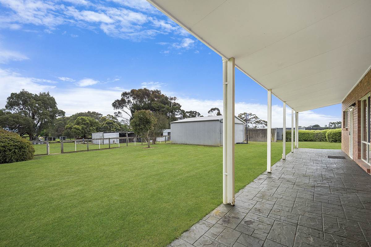 22 Thompsons Road, Hamilton For Sale by Farmbuy.com - image 24