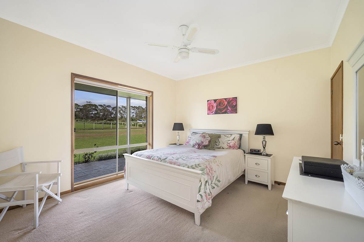 22 Thompsons Road, Hamilton For Sale by Farmbuy.com - image 16
