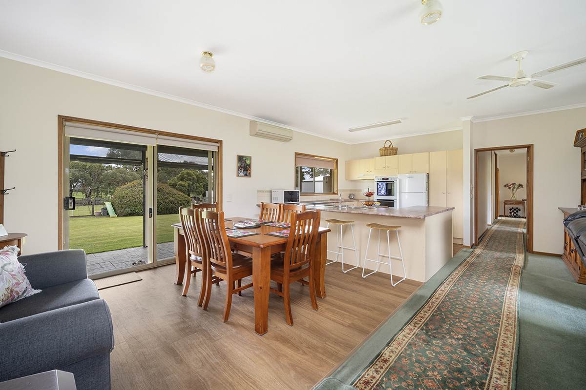 22 Thompsons Road, Hamilton For Sale by Farmbuy.com - image 10