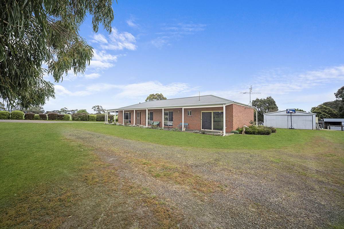 22 Thompsons Road, Hamilton For Sale by Farmbuy.com - image 5