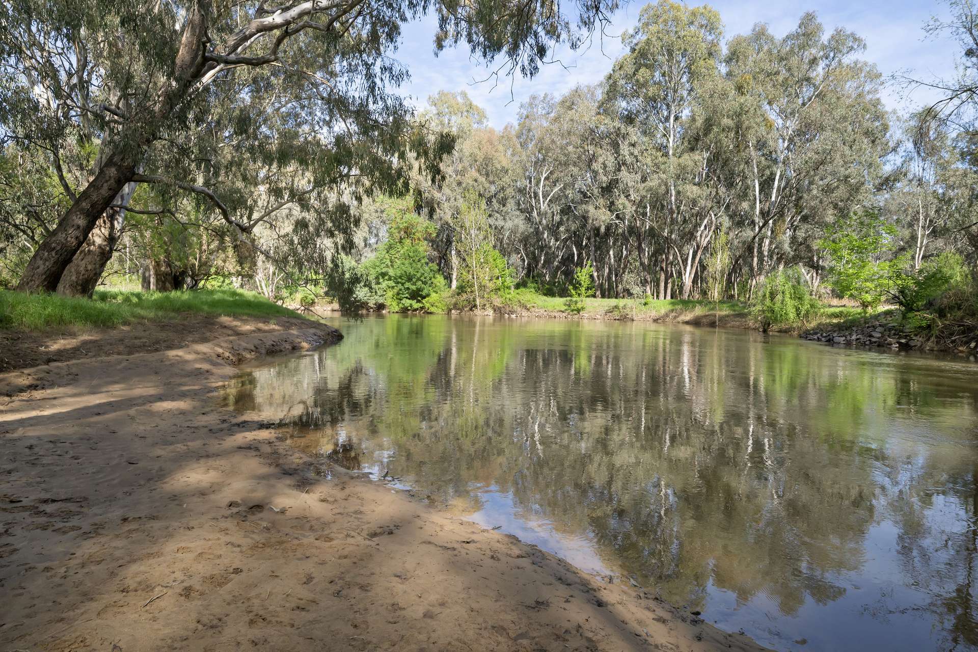 1970 Great Alpine Road, Everton For Sale by Farmbuy.com - image 21